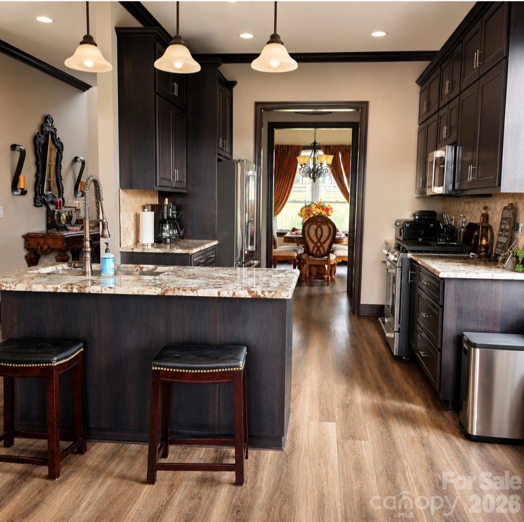 3233 Hahn Scott Road