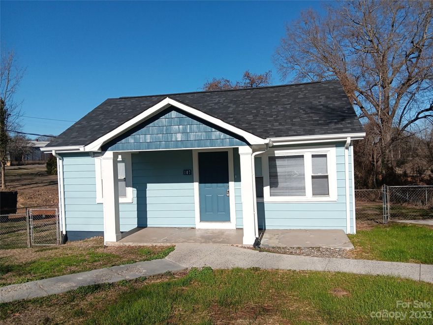 Great updated home in the Town of Stanley! This home features numerous updates, including new kitchen cabinetry and countertops, as well as an all new bathroom. There are two bedrooms, located just off the open kitchen/living room area. The back yard is completely fenced in. Come take a look at this move in ready home today!