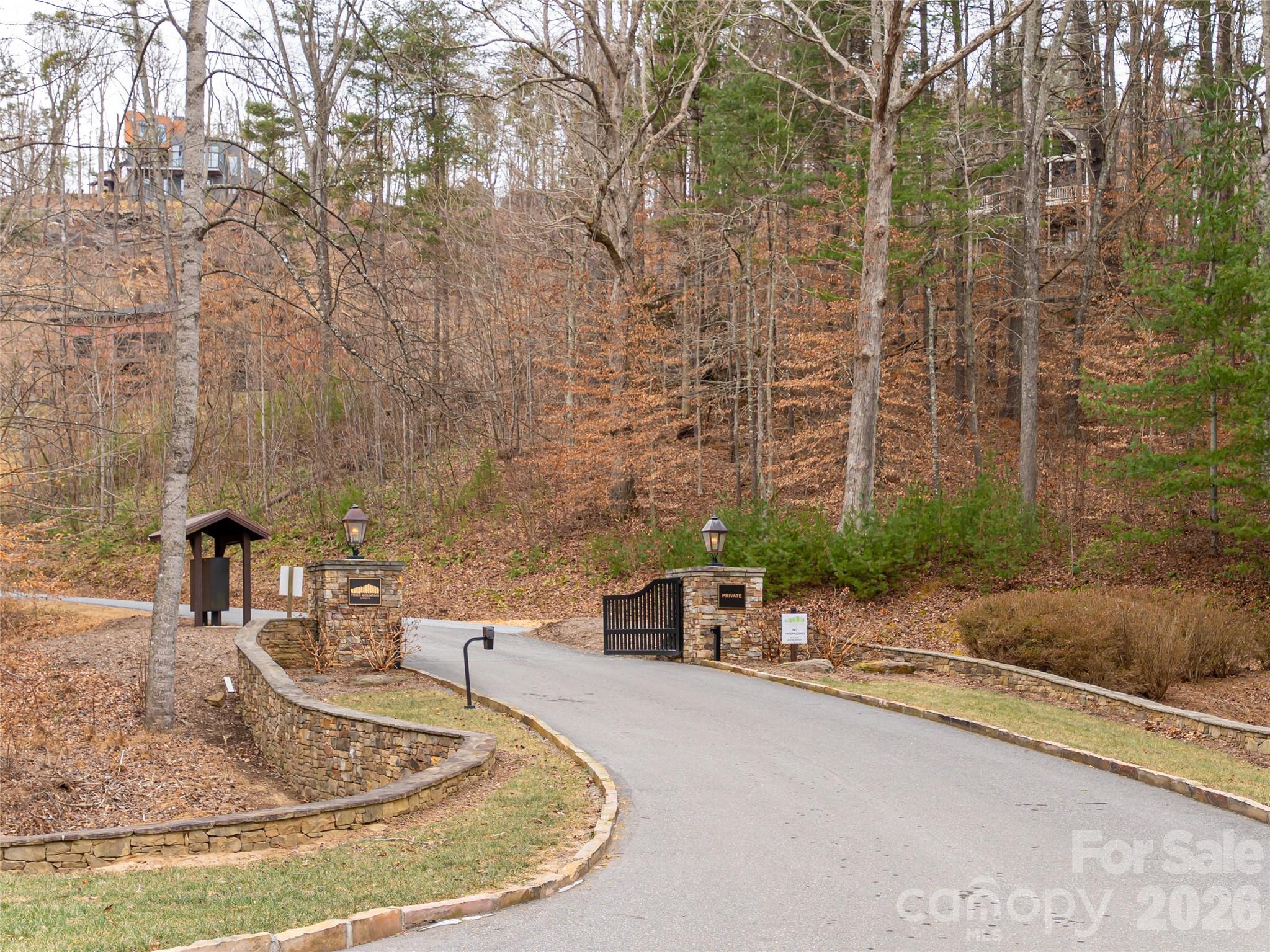 Town Mountain Preserve - Land
