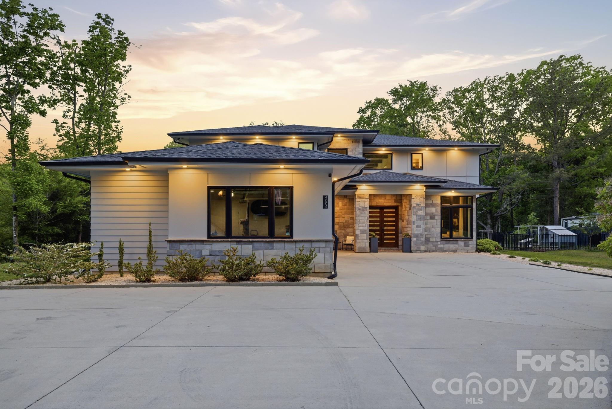 4004 Oldstone Forest Drive