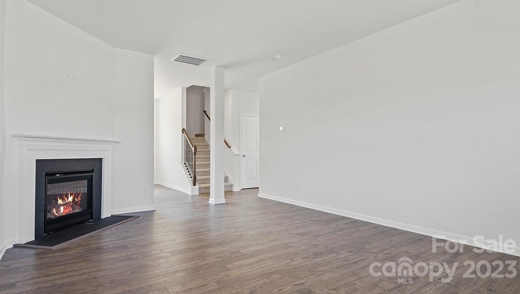 Hickory Ridge - Residential