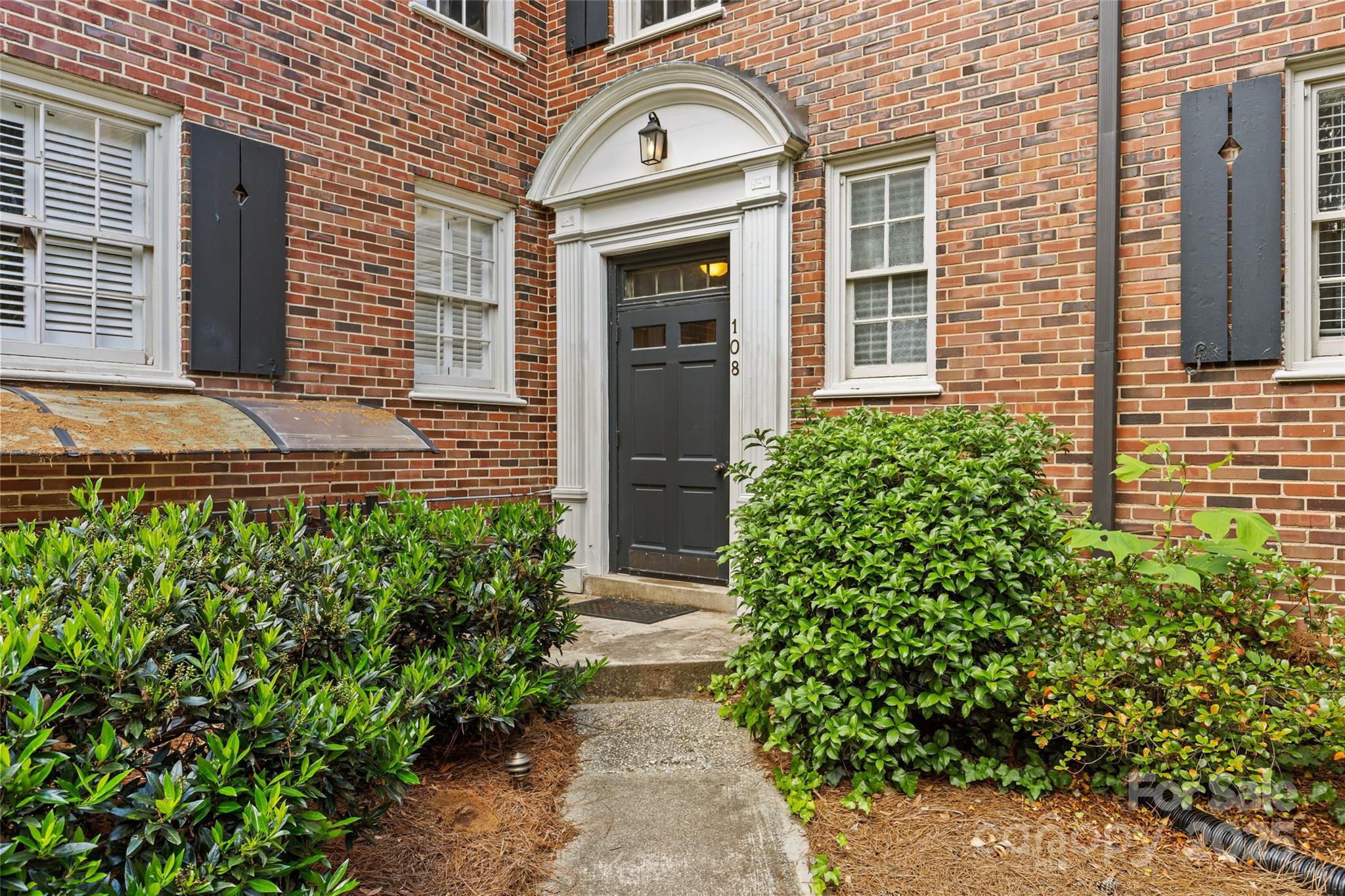108 Colville Road 21B