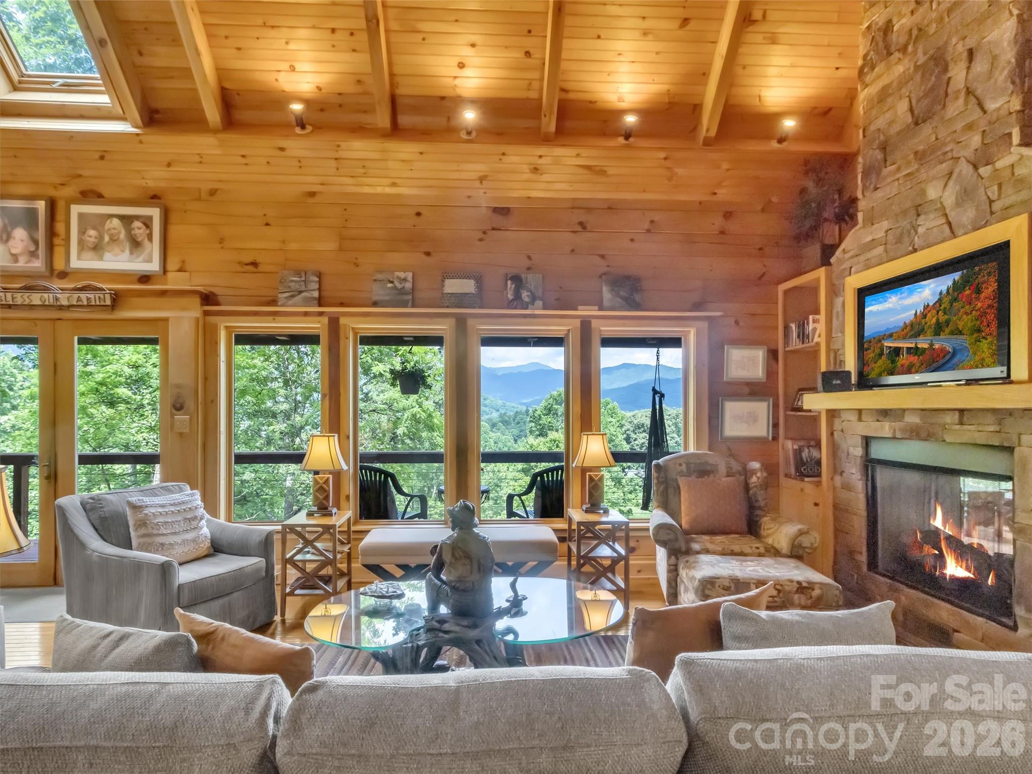 12 Signal Ridge