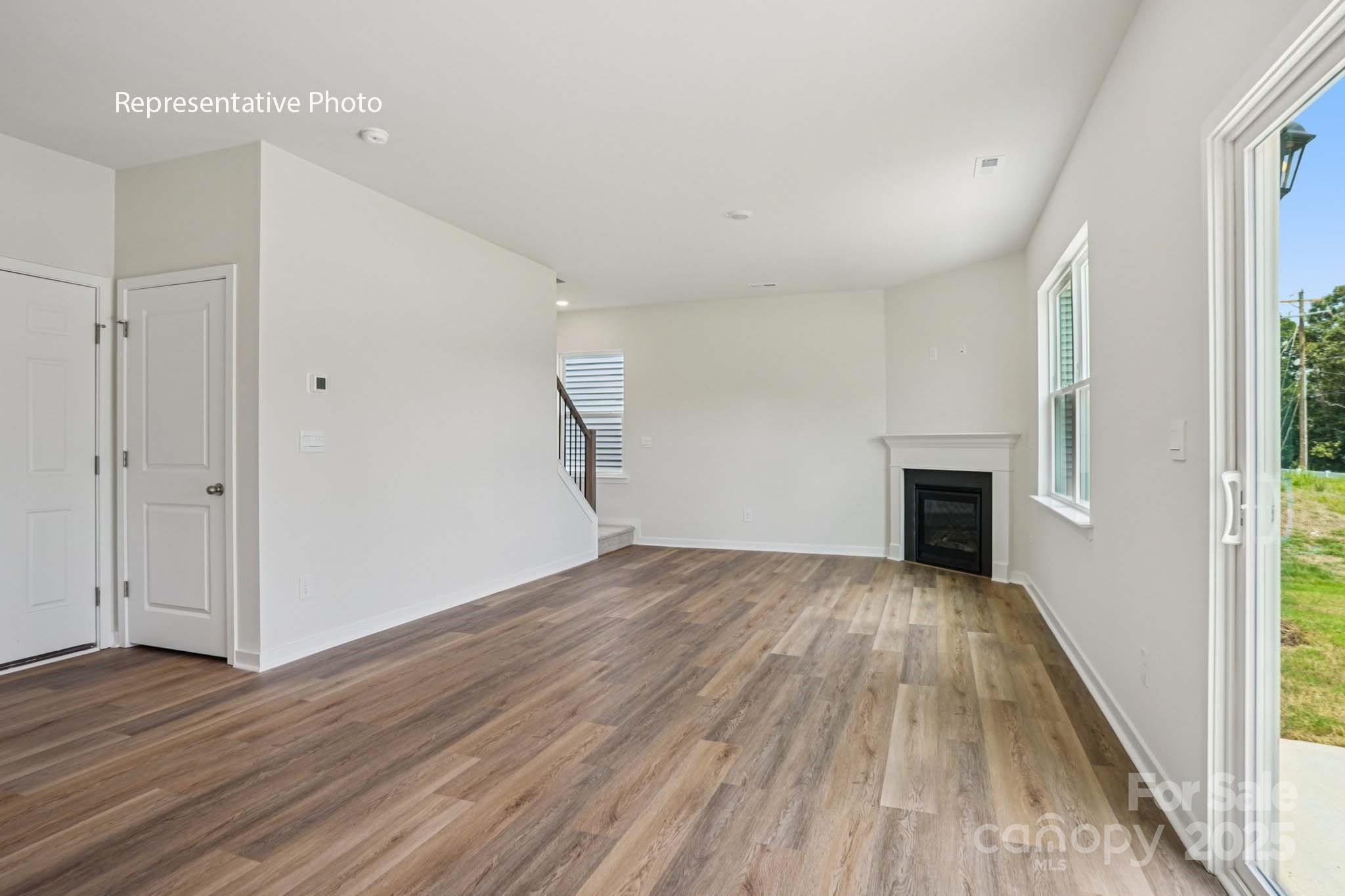 4586 Harris Elliot Road