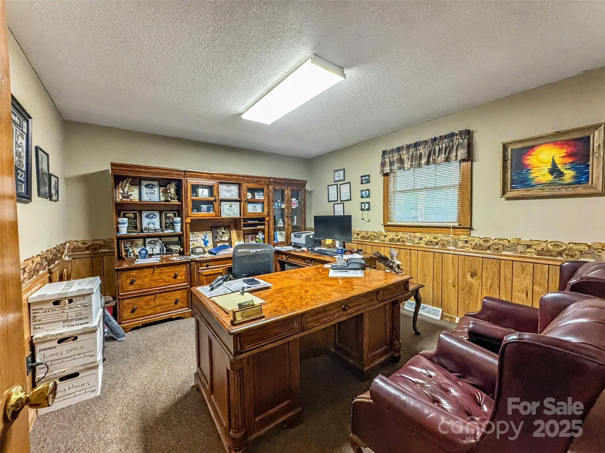 413 W Trade Street