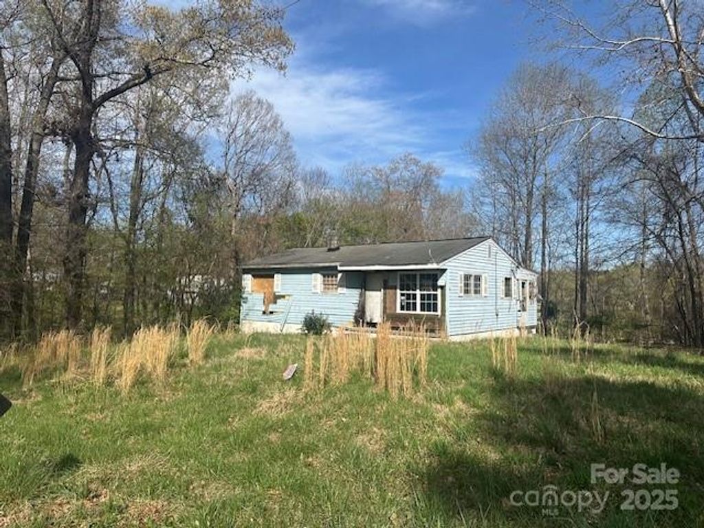listing image 0