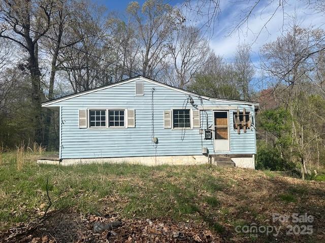 1125 Hillcrest Drive