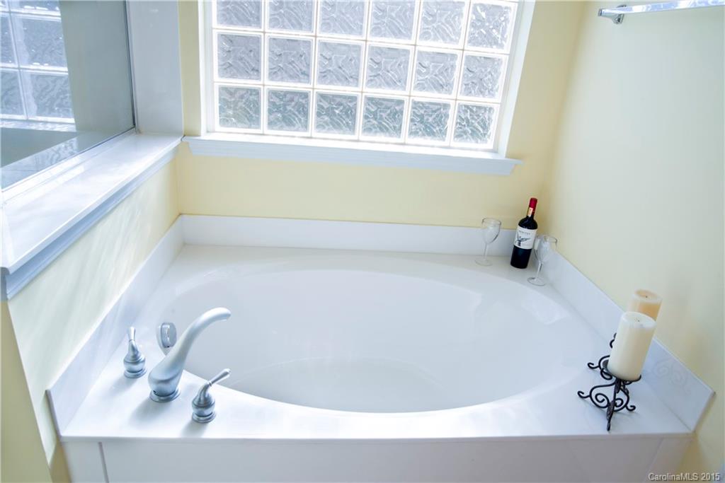 Demere - Residential