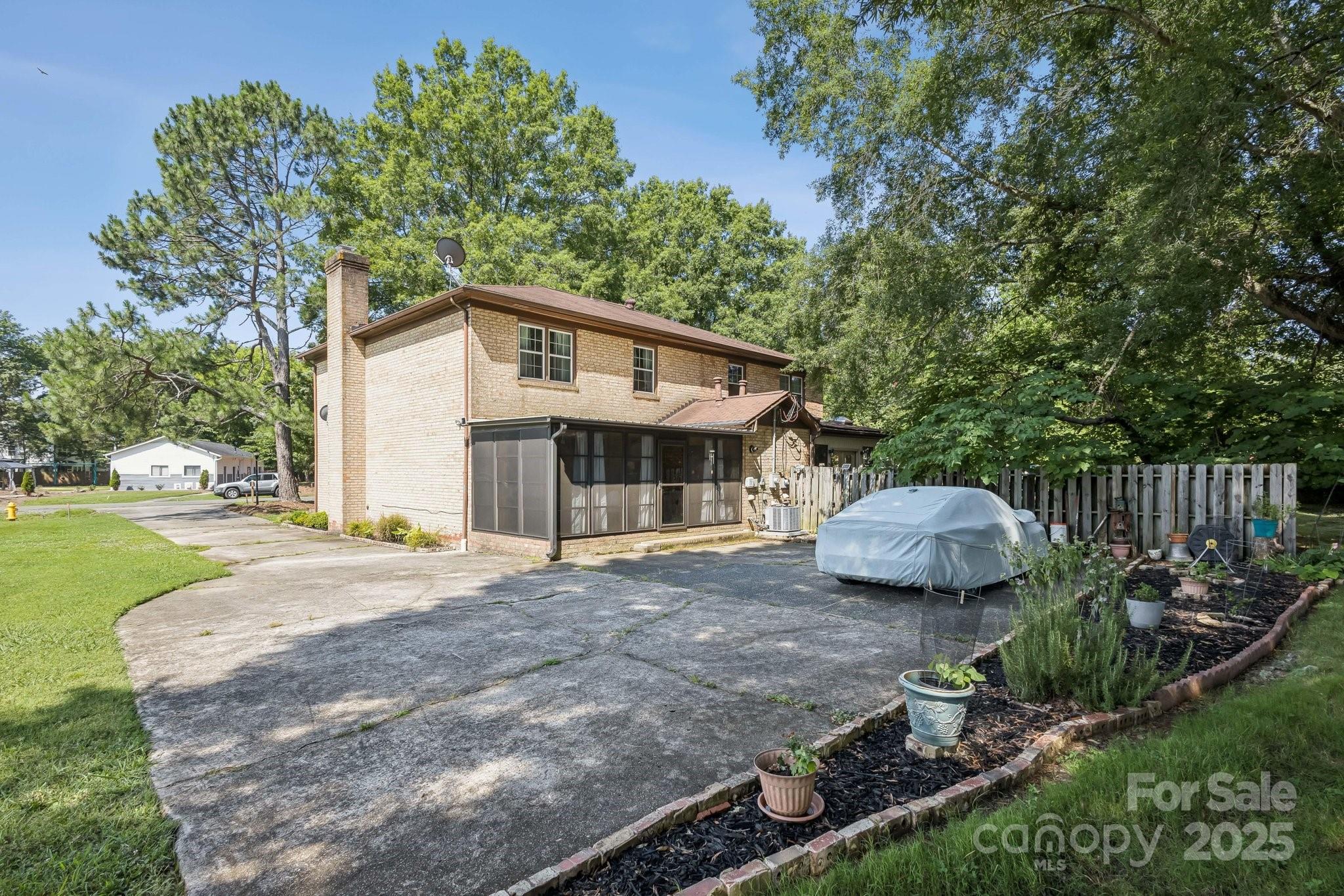 Swan Run - Residential