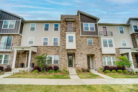 2533 Ensemble Court Charlotte NC 28262