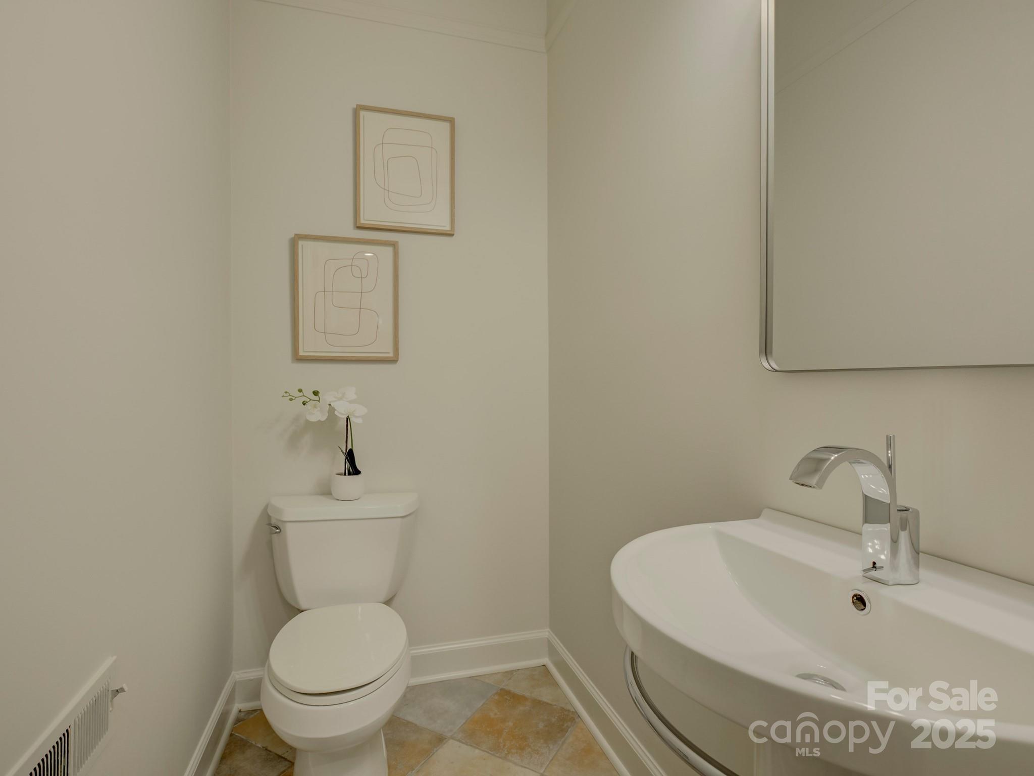 Five Knolls Estates - Residential