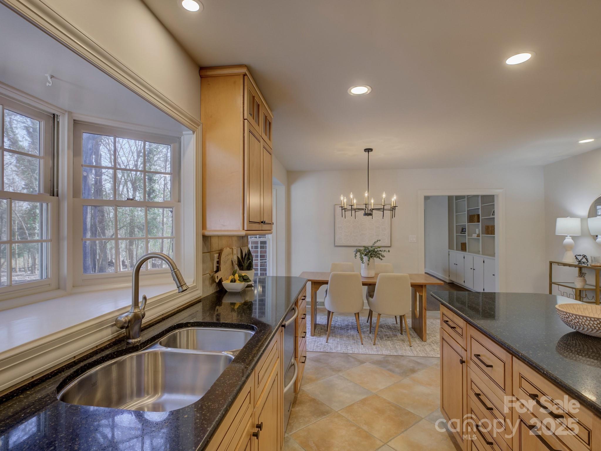 Five Knolls Estates - Residential