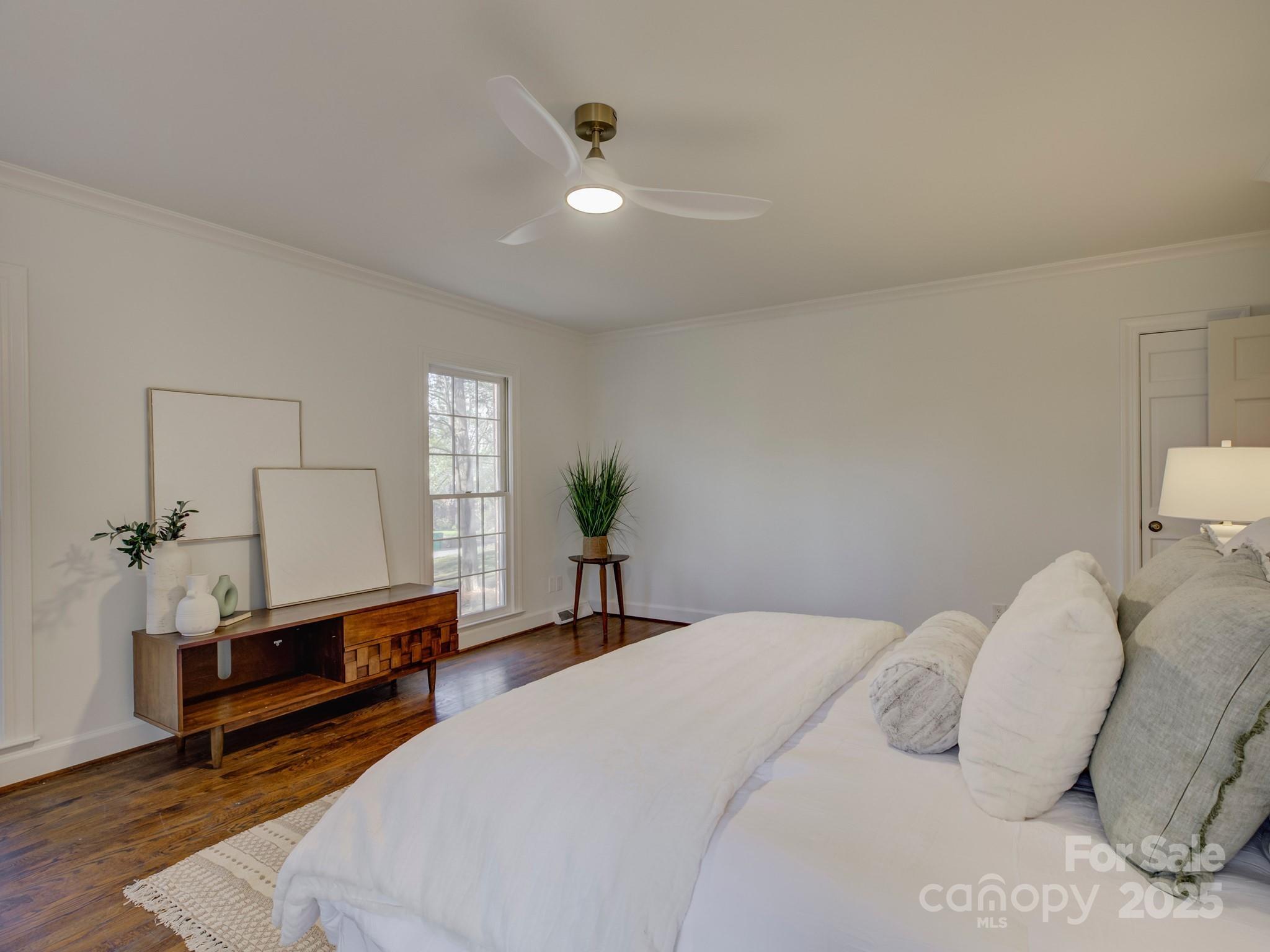 Five Knolls Estates - Residential