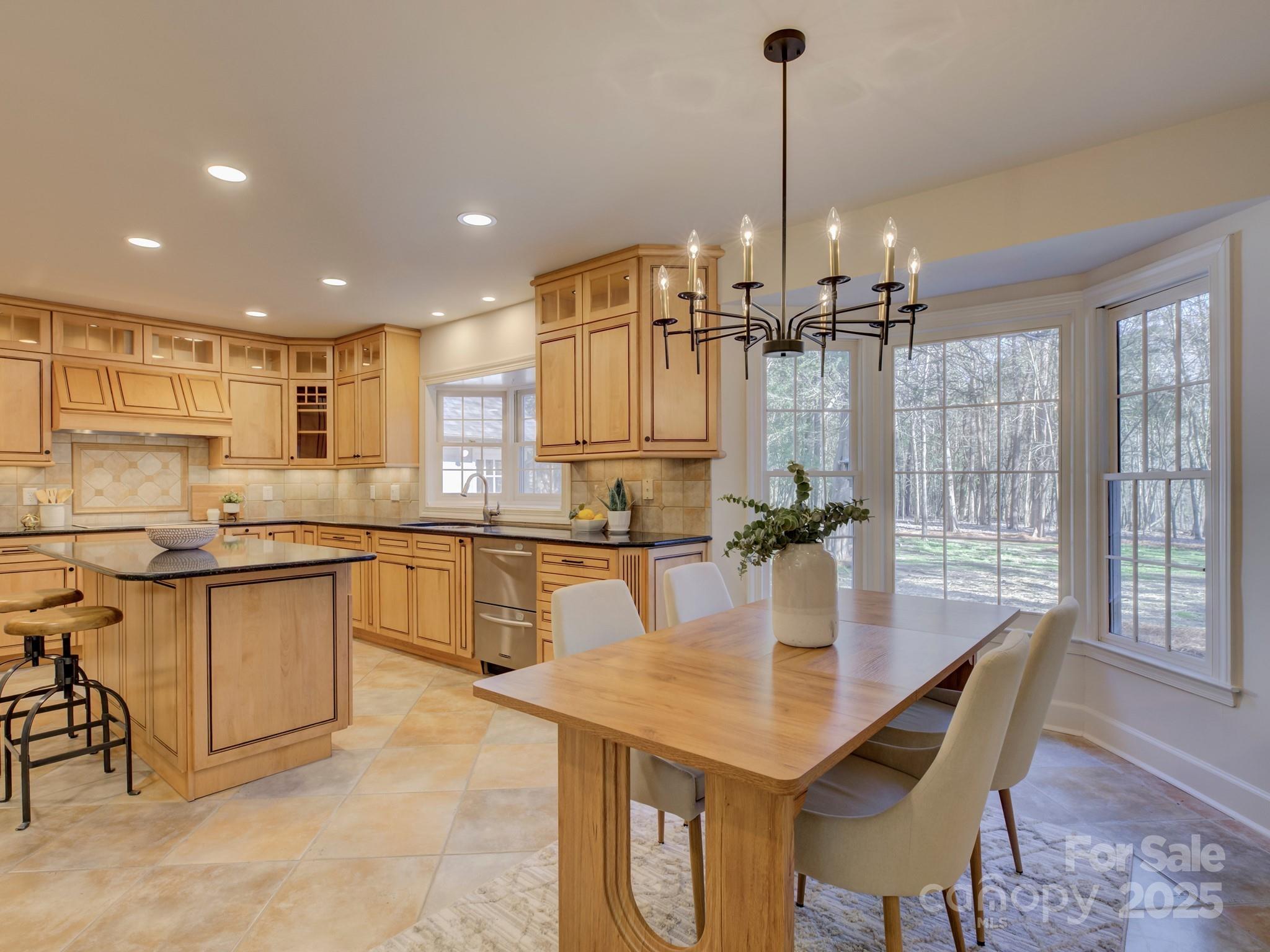 Five Knolls Estates - Residential