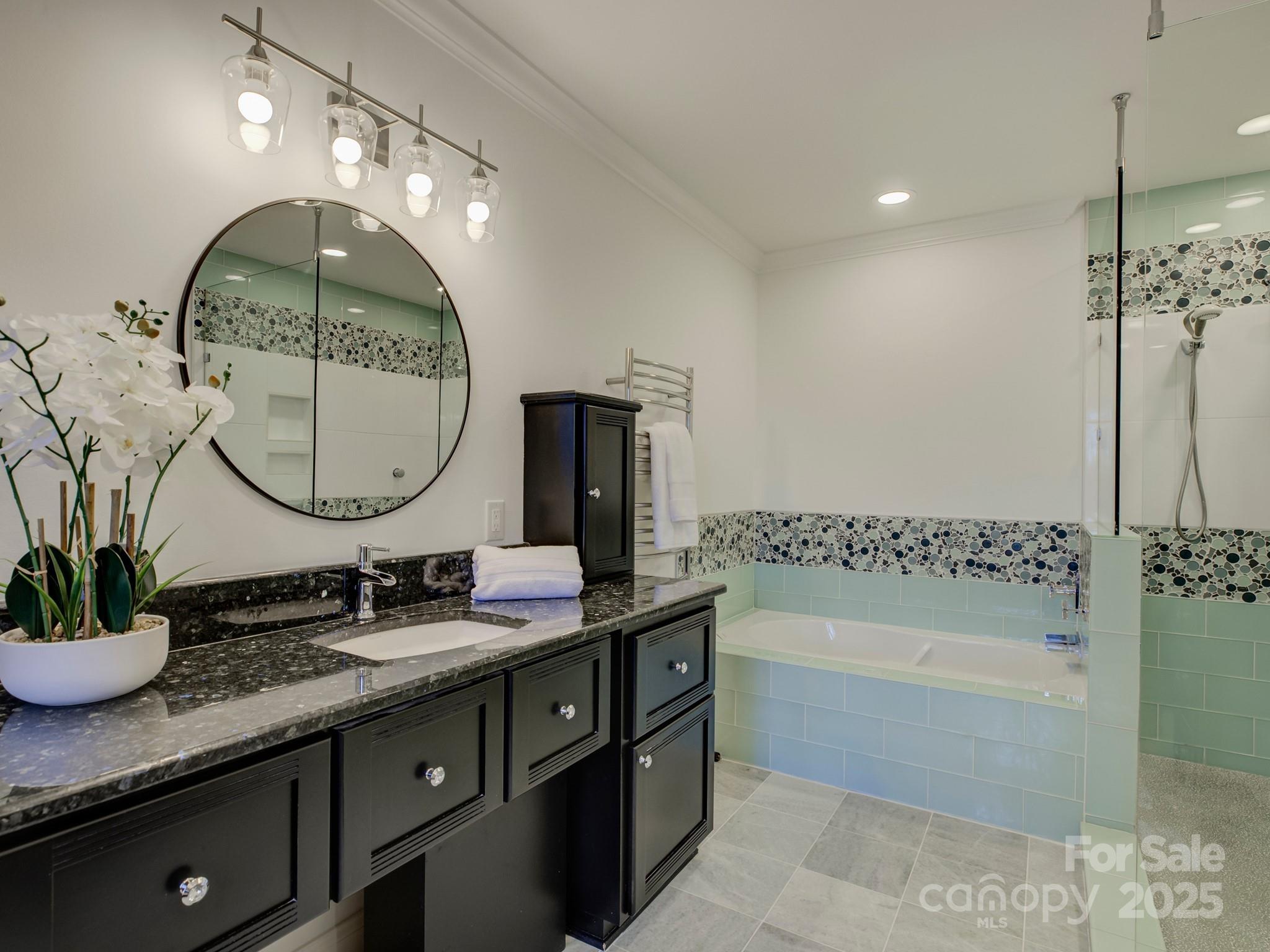 Five Knolls Estates - Residential