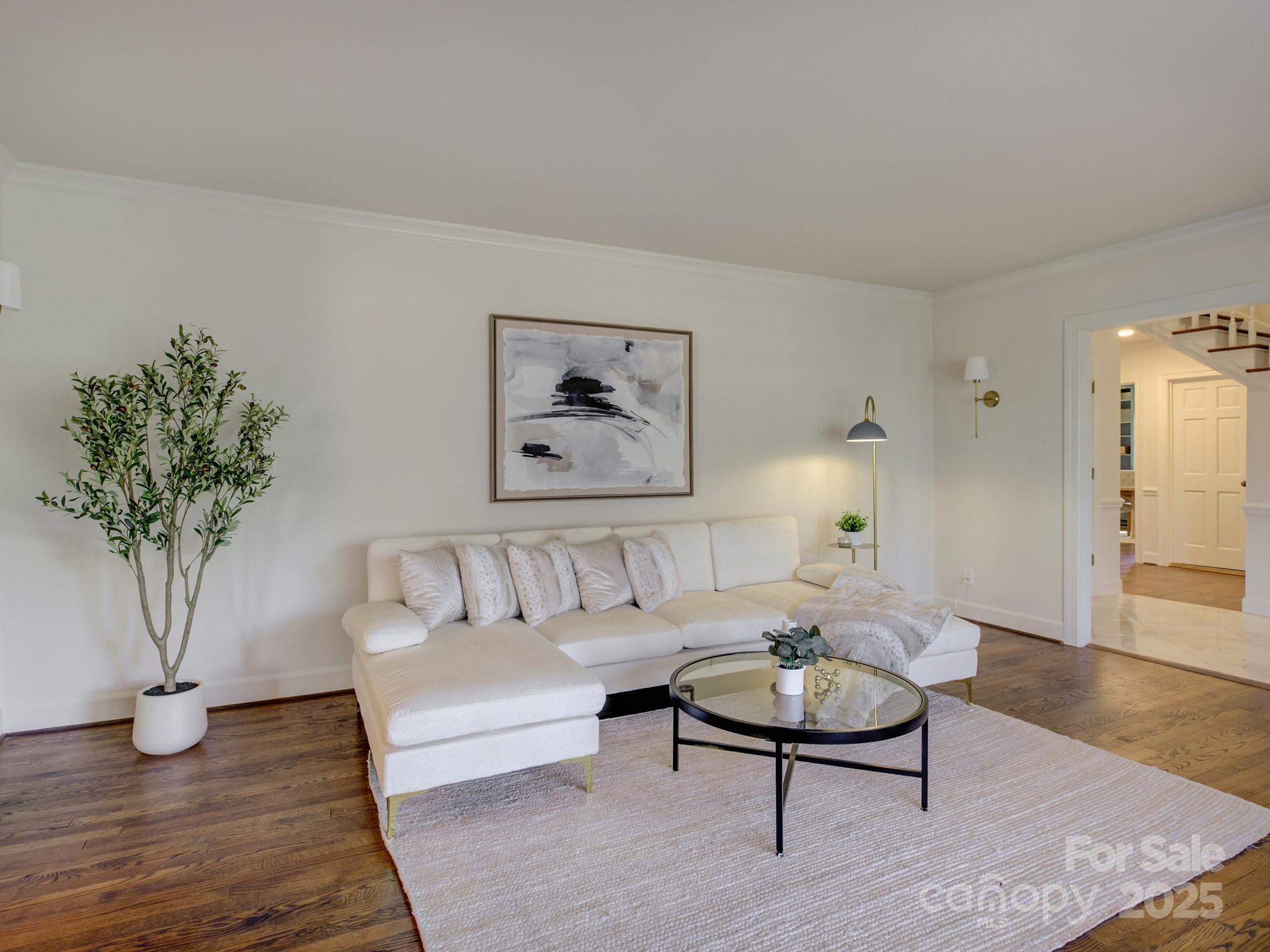 Five Knolls Estates - Residential