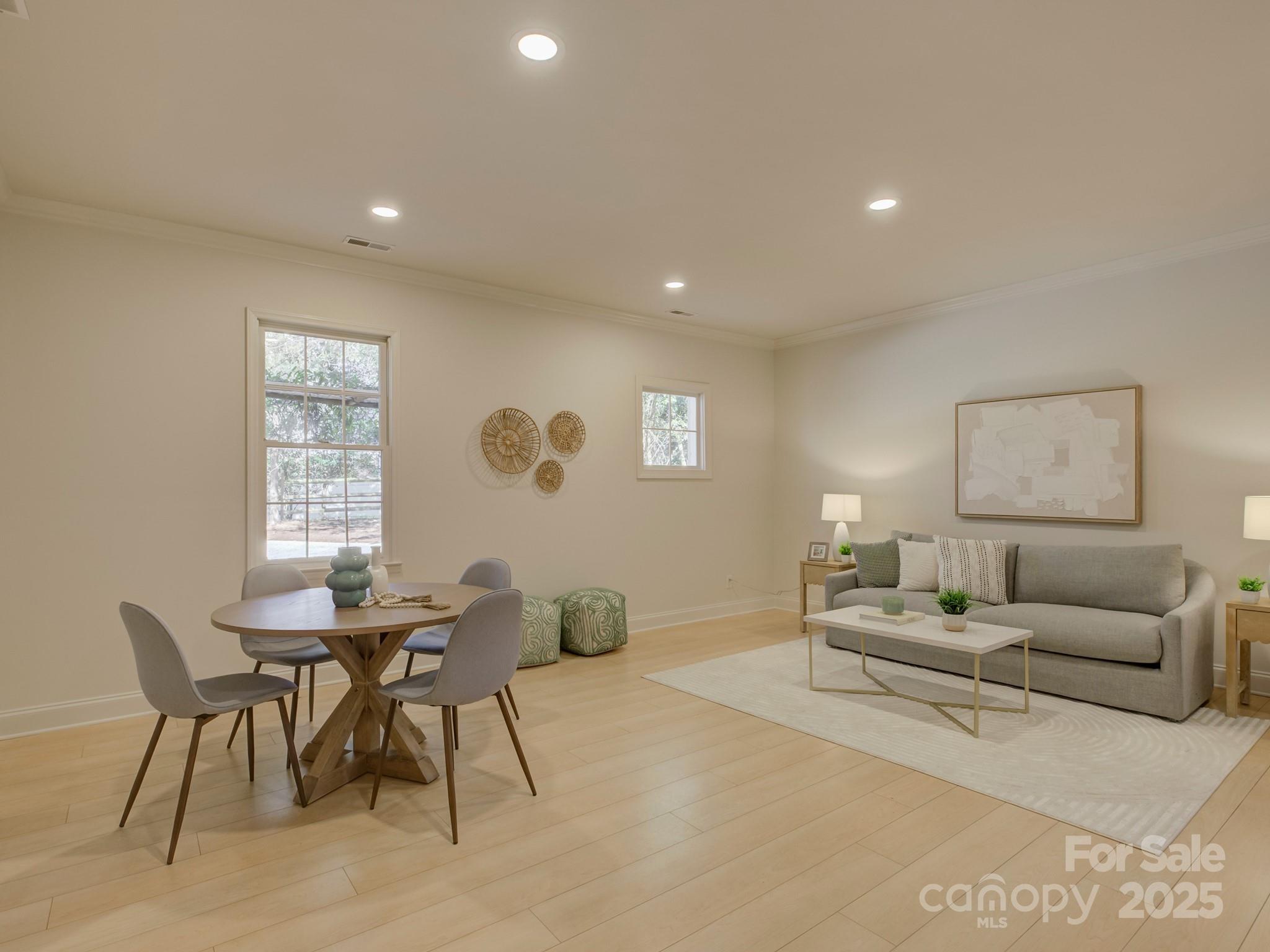 Five Knolls Estates - Residential