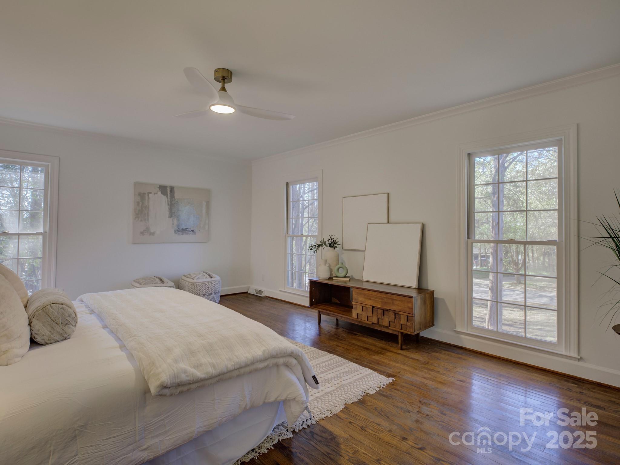 Five Knolls Estates - Residential