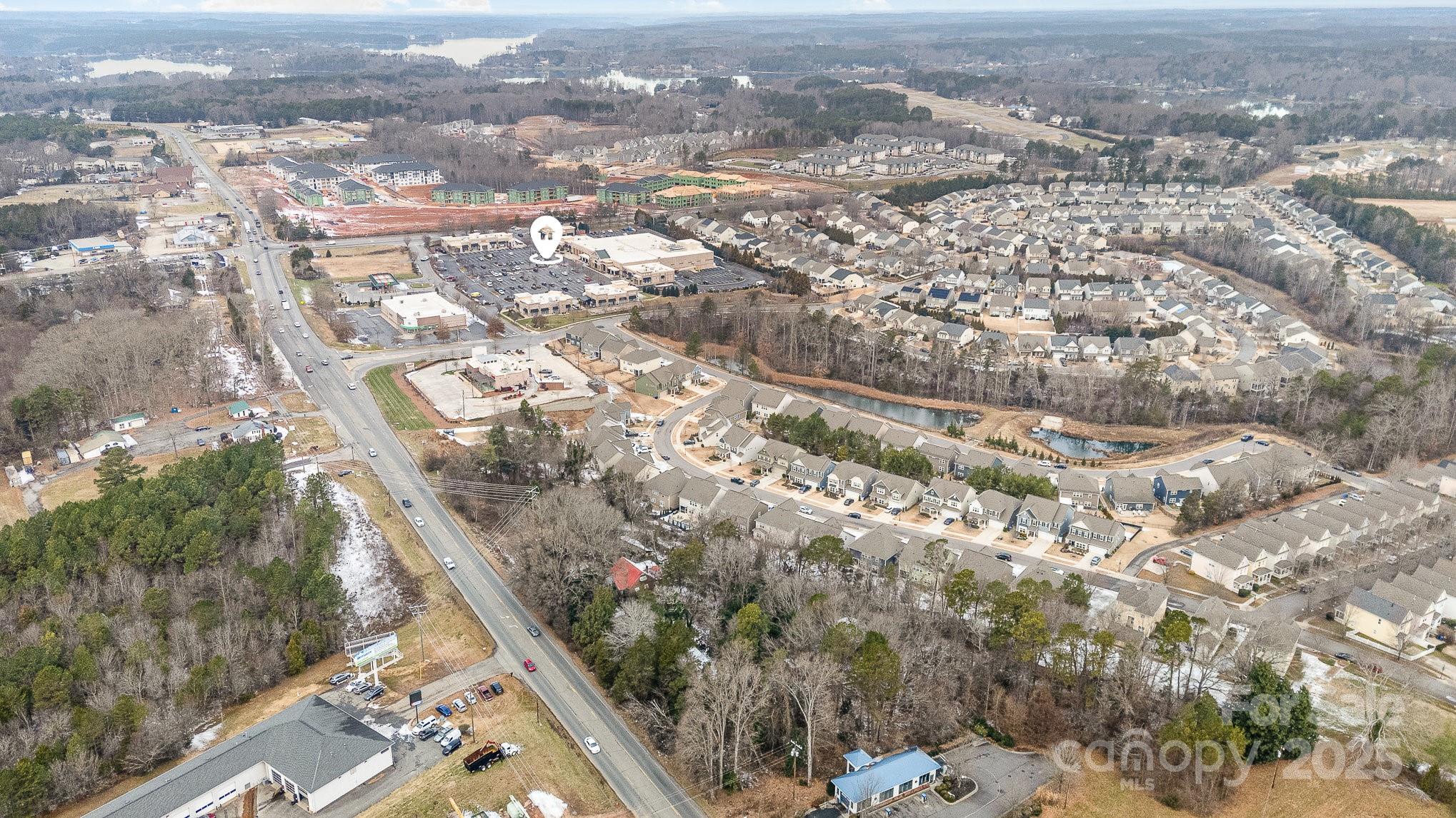 882 & 890 River Highway