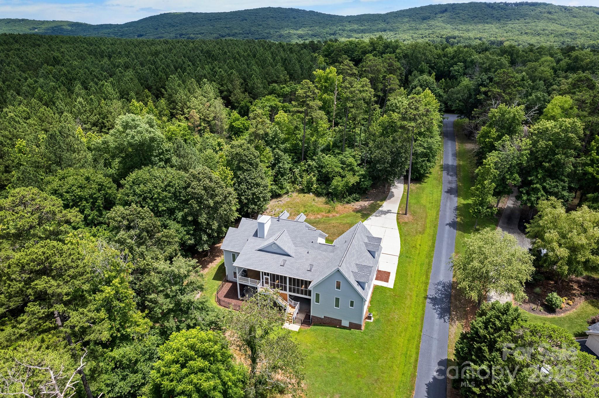 591 Emerald Isle Court