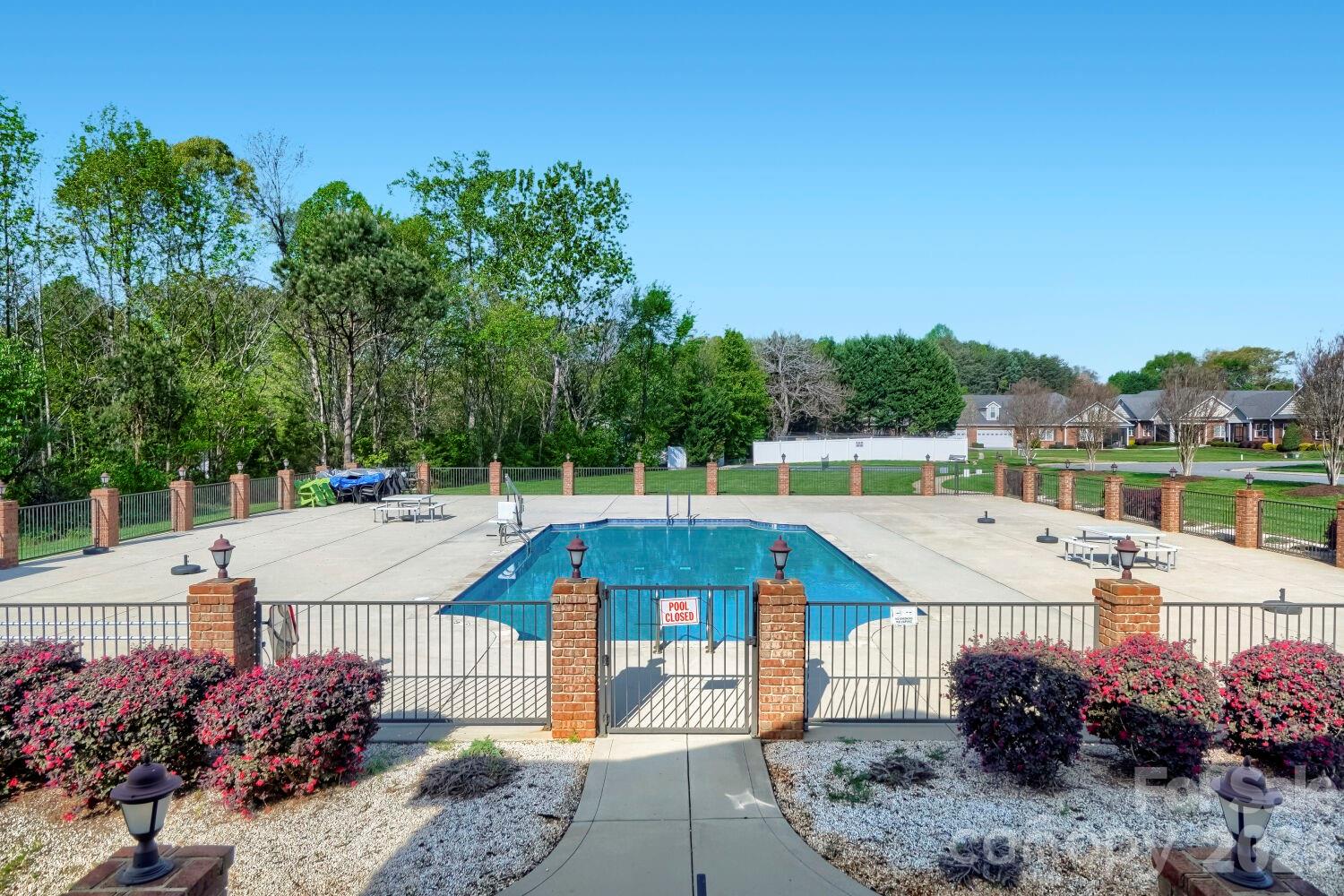 3 Cherry Way - Residential