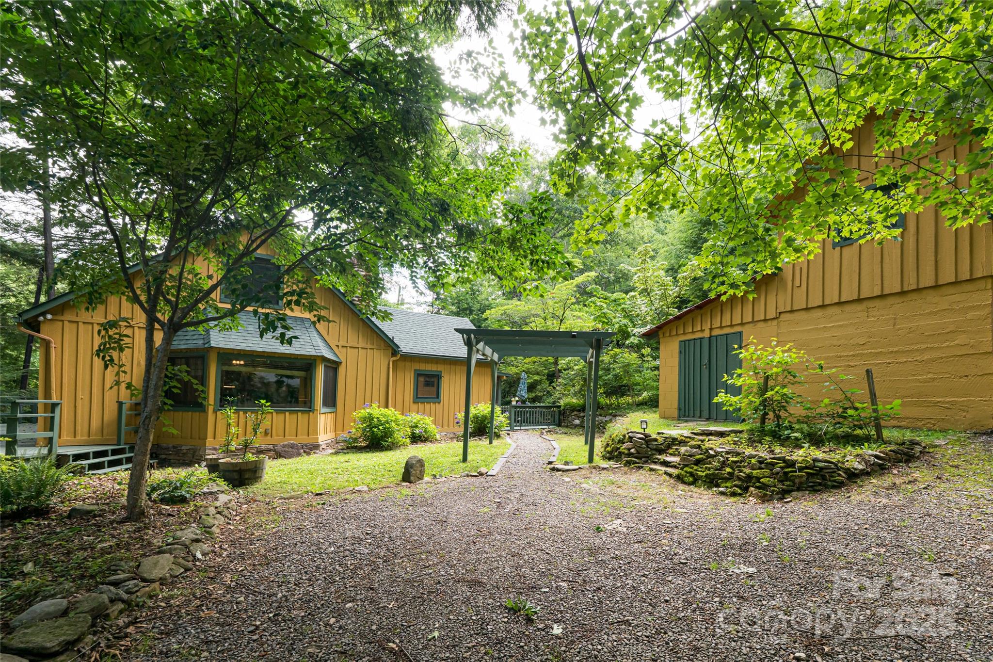 65 Woodfern Drive