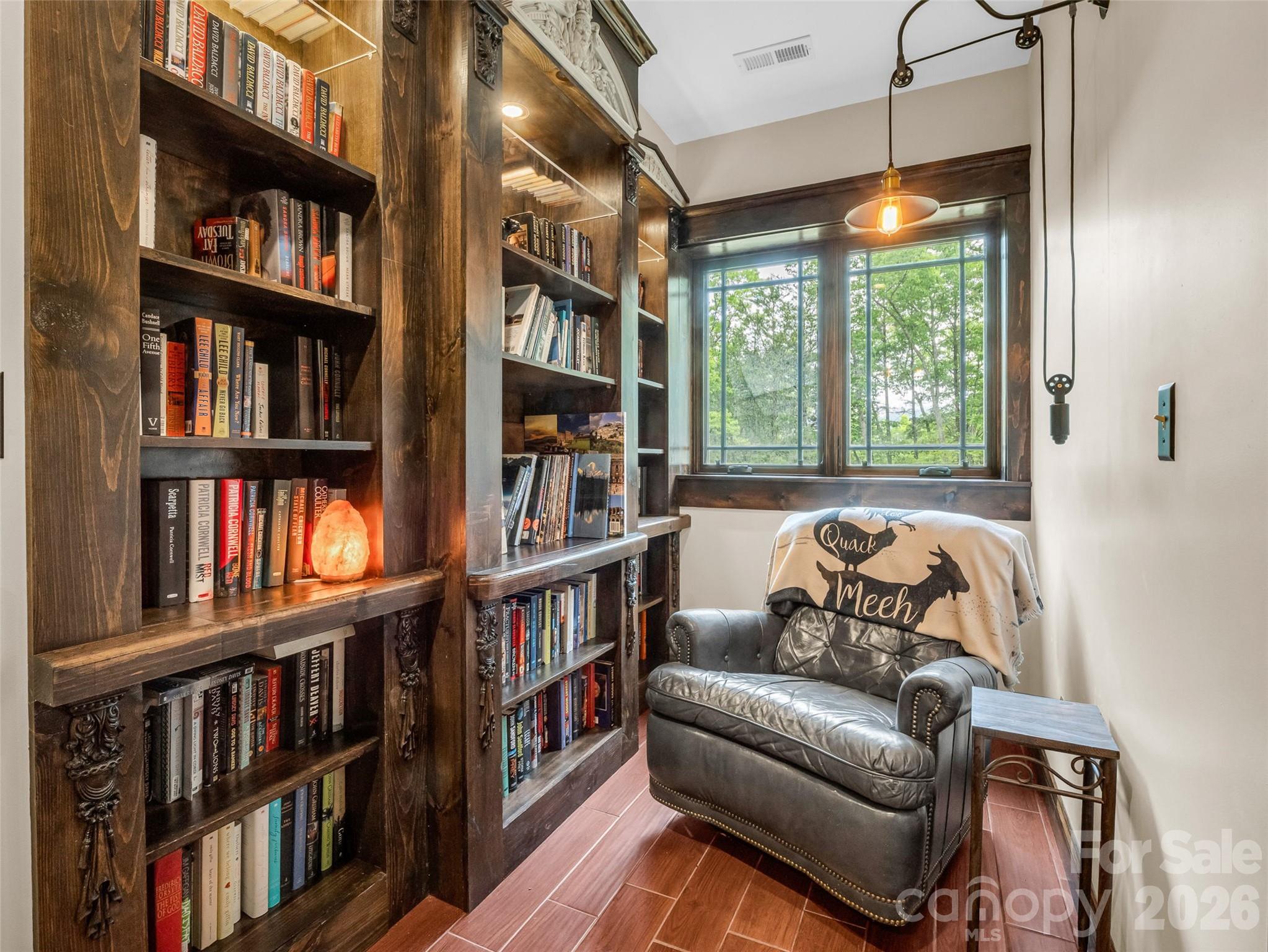 Twelve Mile Post - Residential