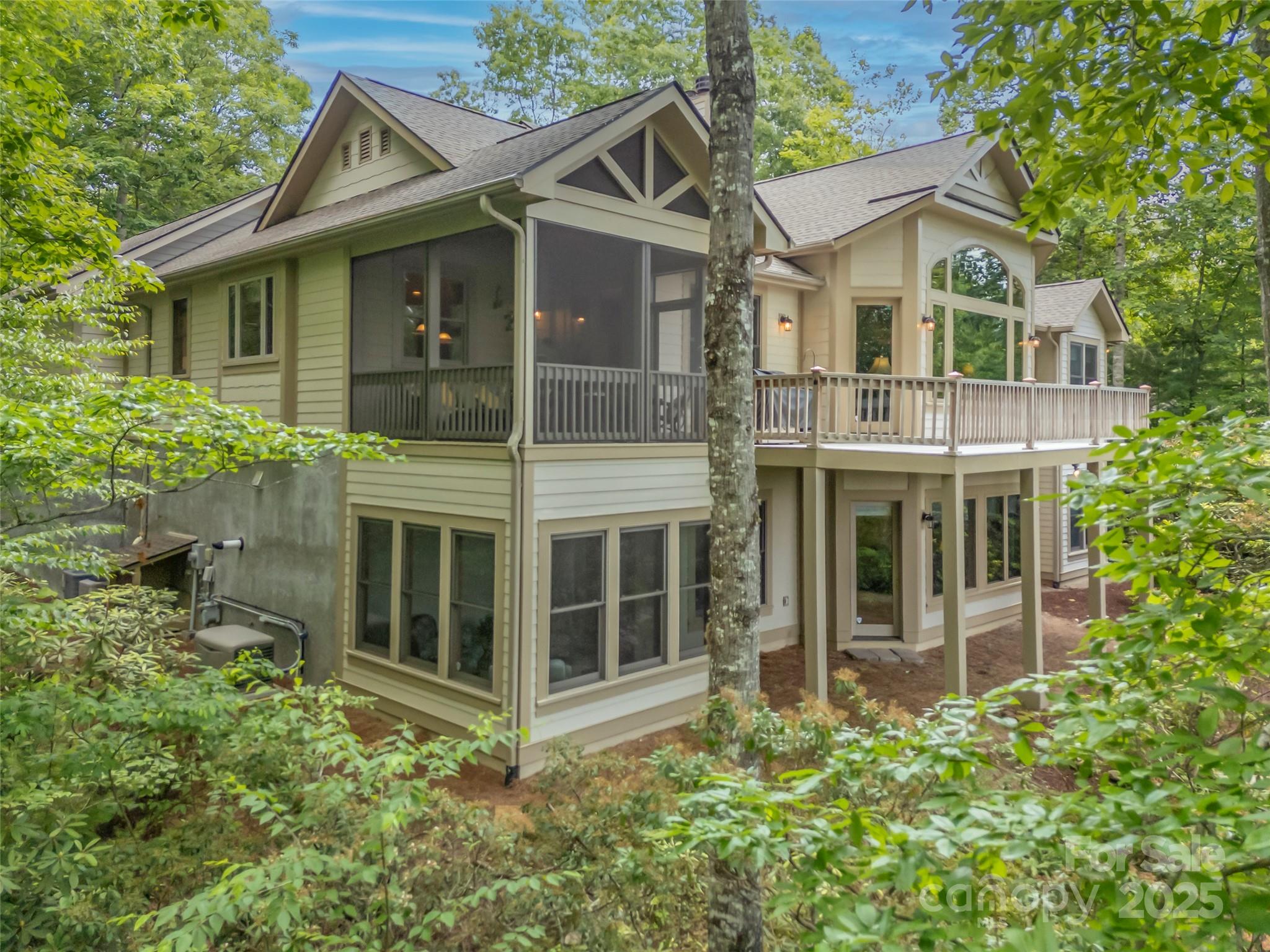 Champion Hills - Residential