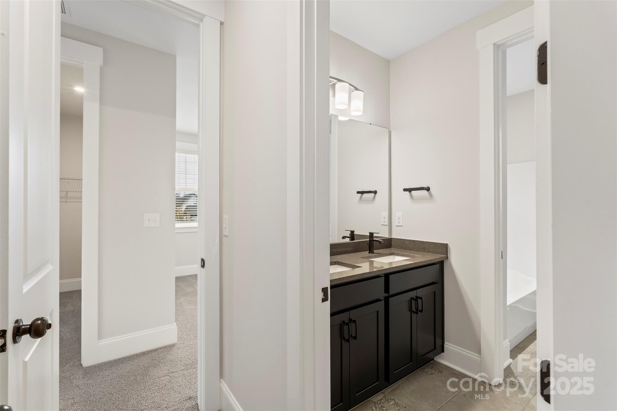 Riverwalk - Residential