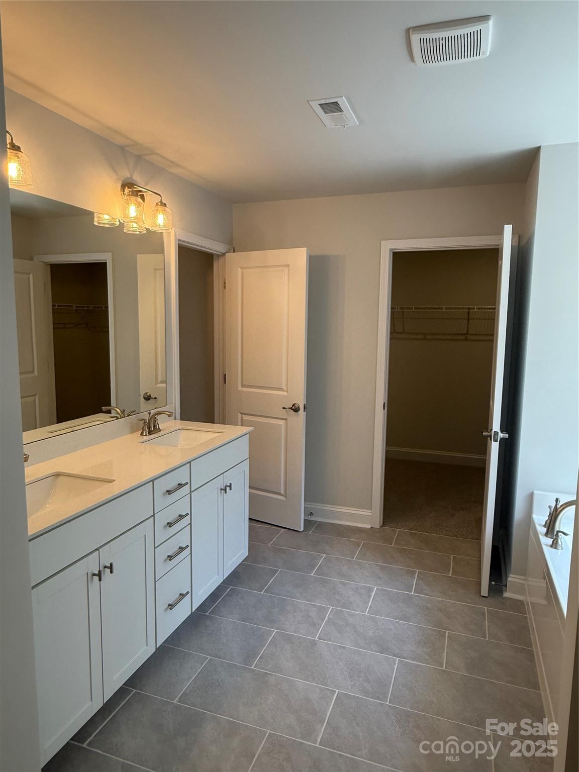 Lauren Pines - Residential