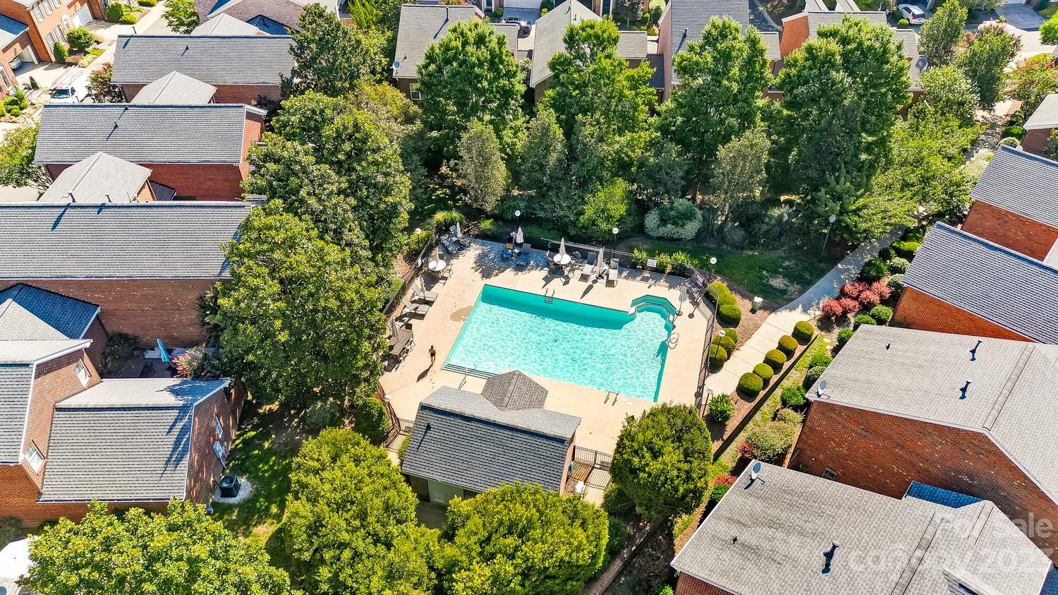 Bonnie Briar - Residential