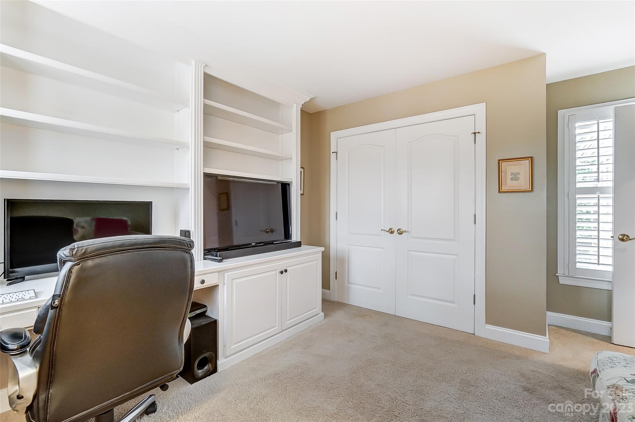 Bonnie Briar - Residential