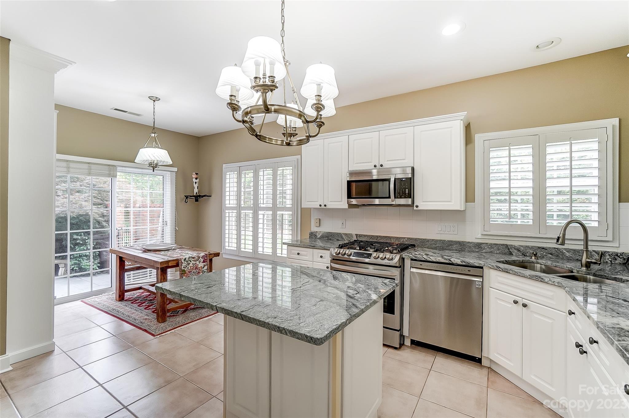 Bonnie Briar - Residential