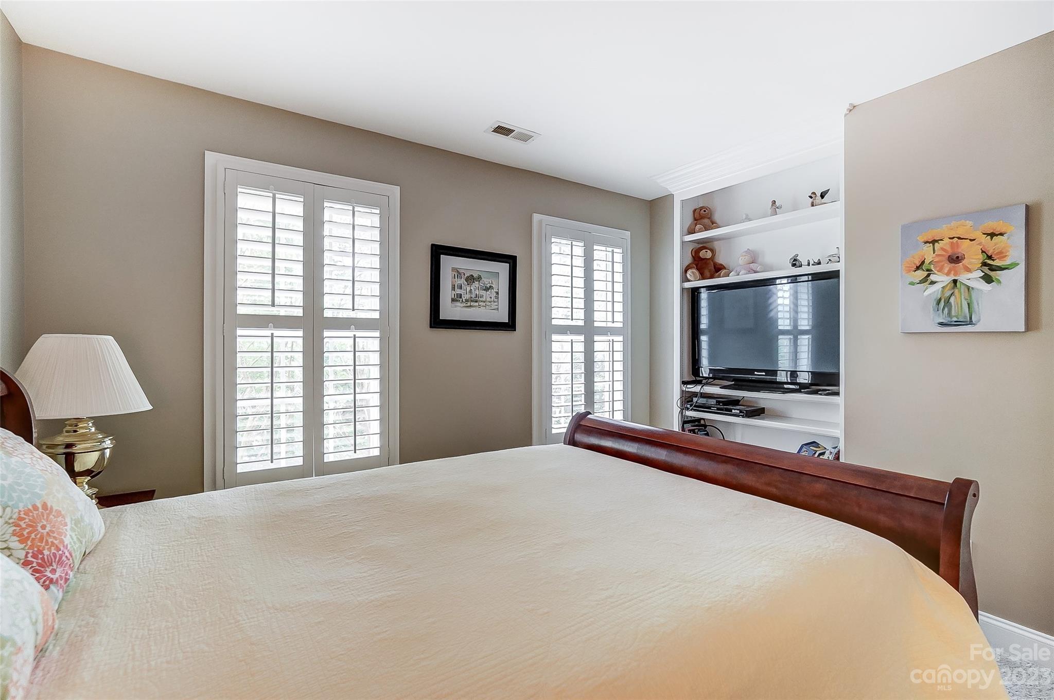 Bonnie Briar - Residential