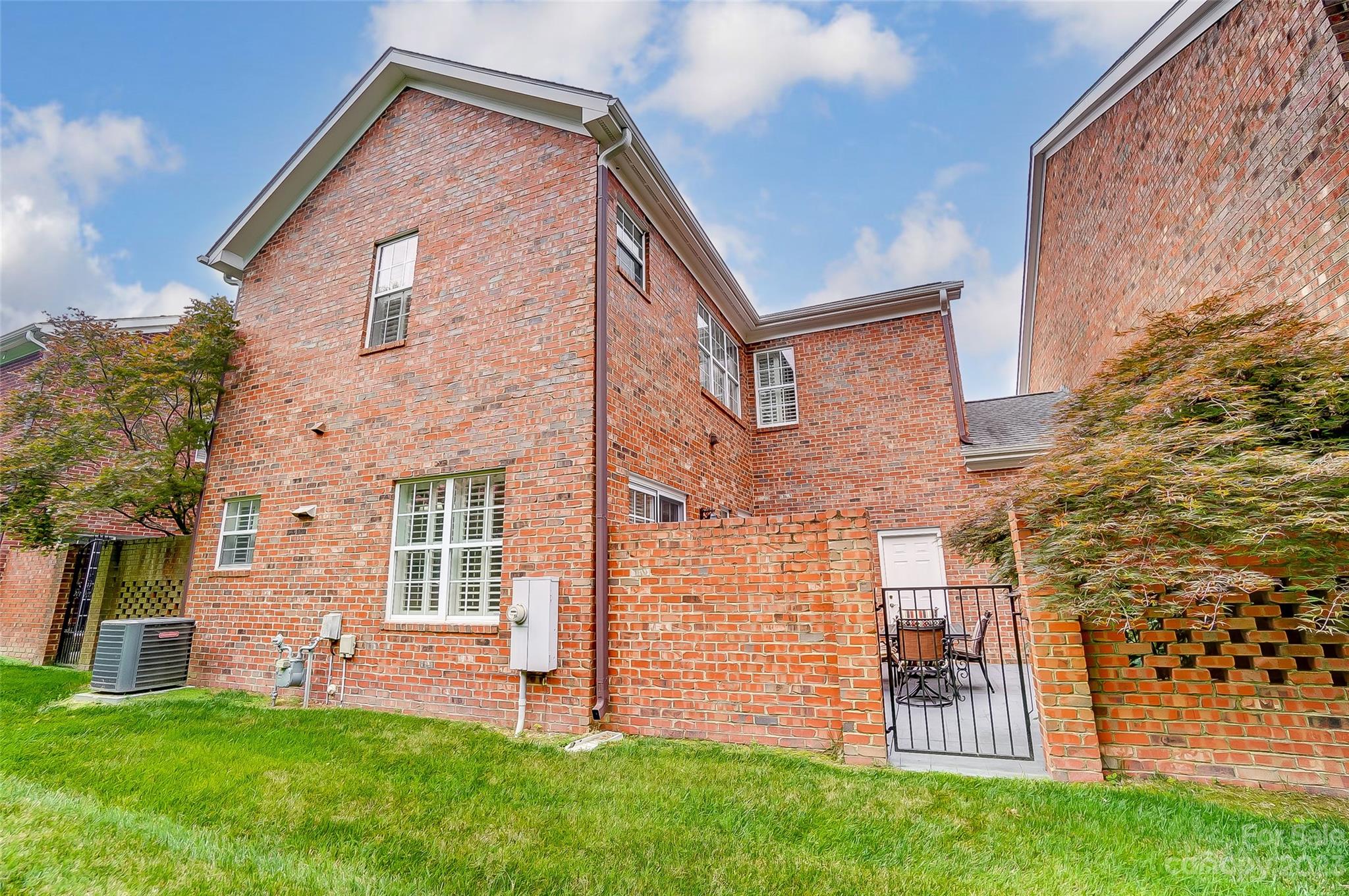 Bonnie Briar - Residential