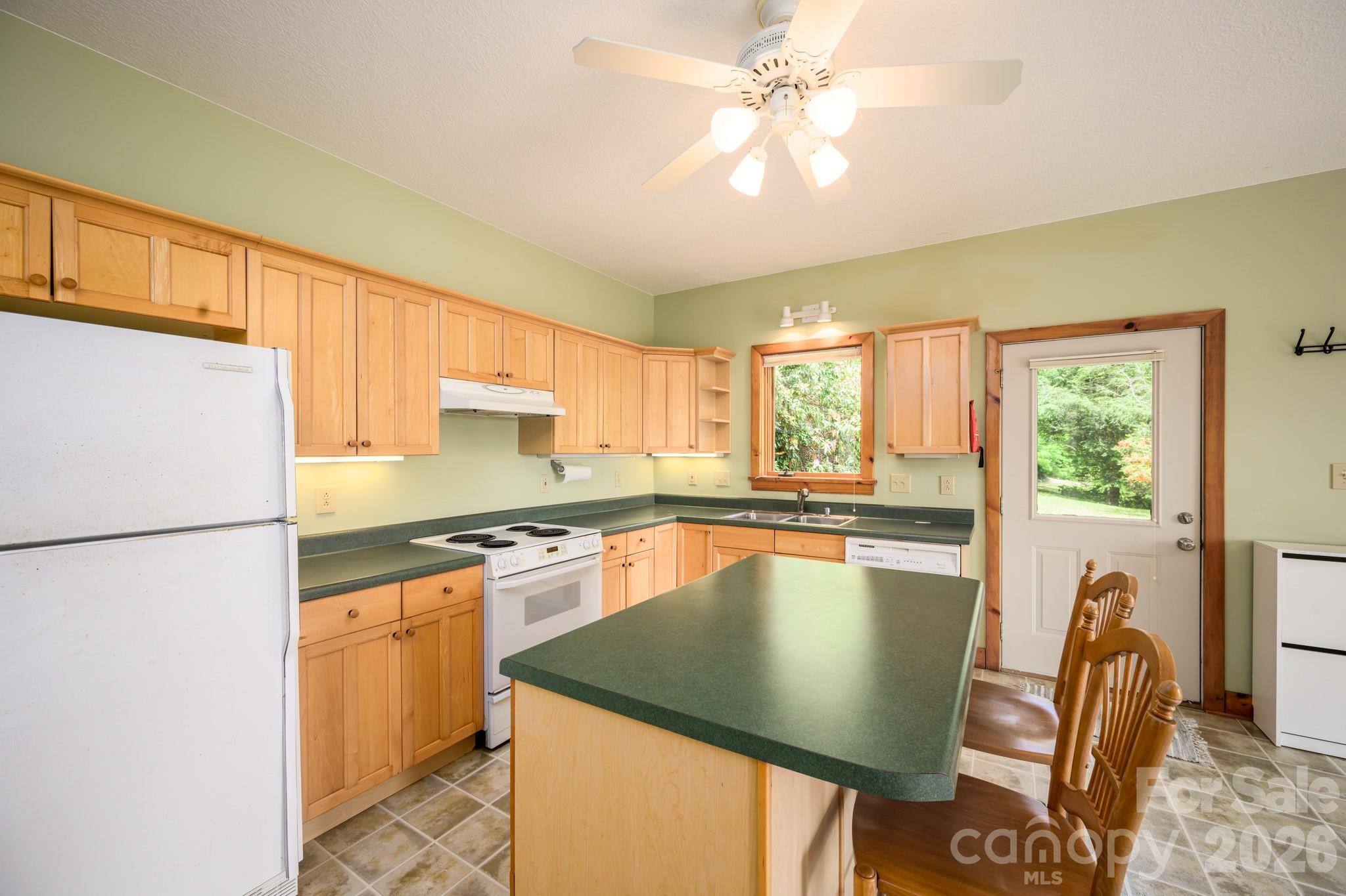 1299 Pine Ridge Road