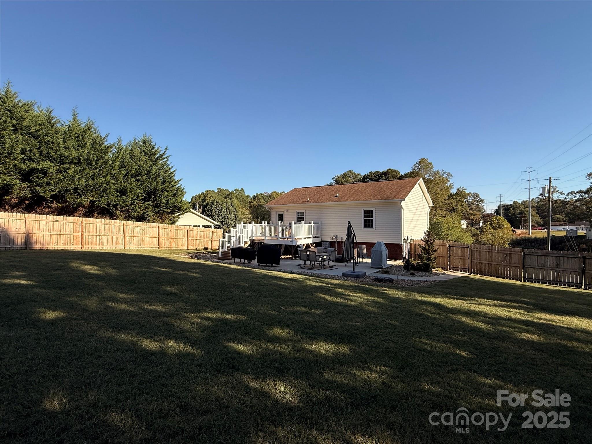 17 Maple Drive