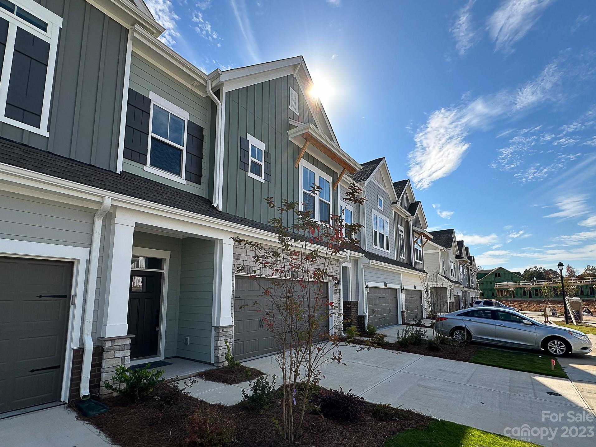 The Retreat at West Catawba - Residential