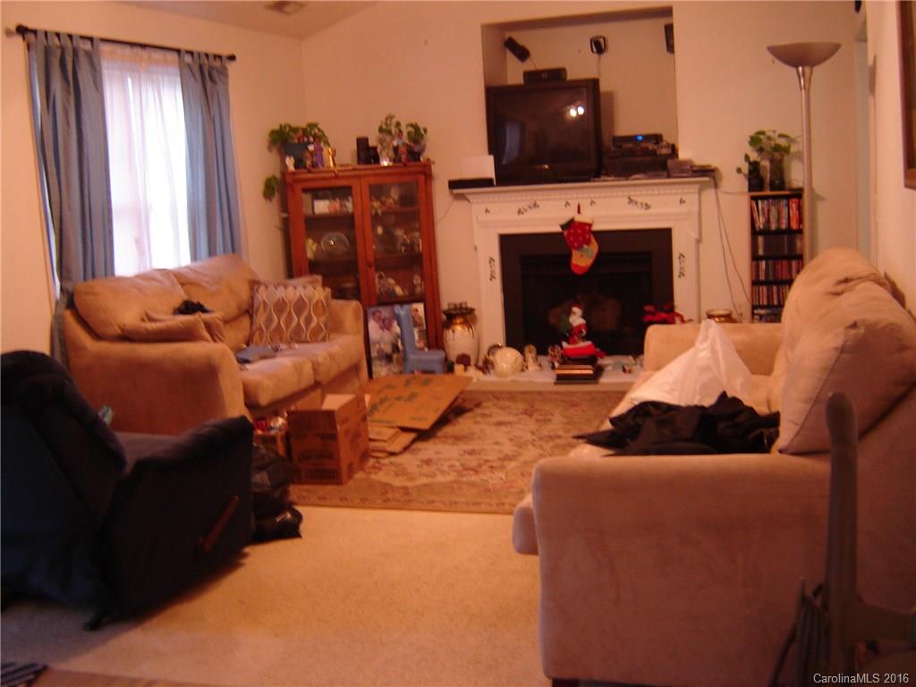 River Chase - Residential