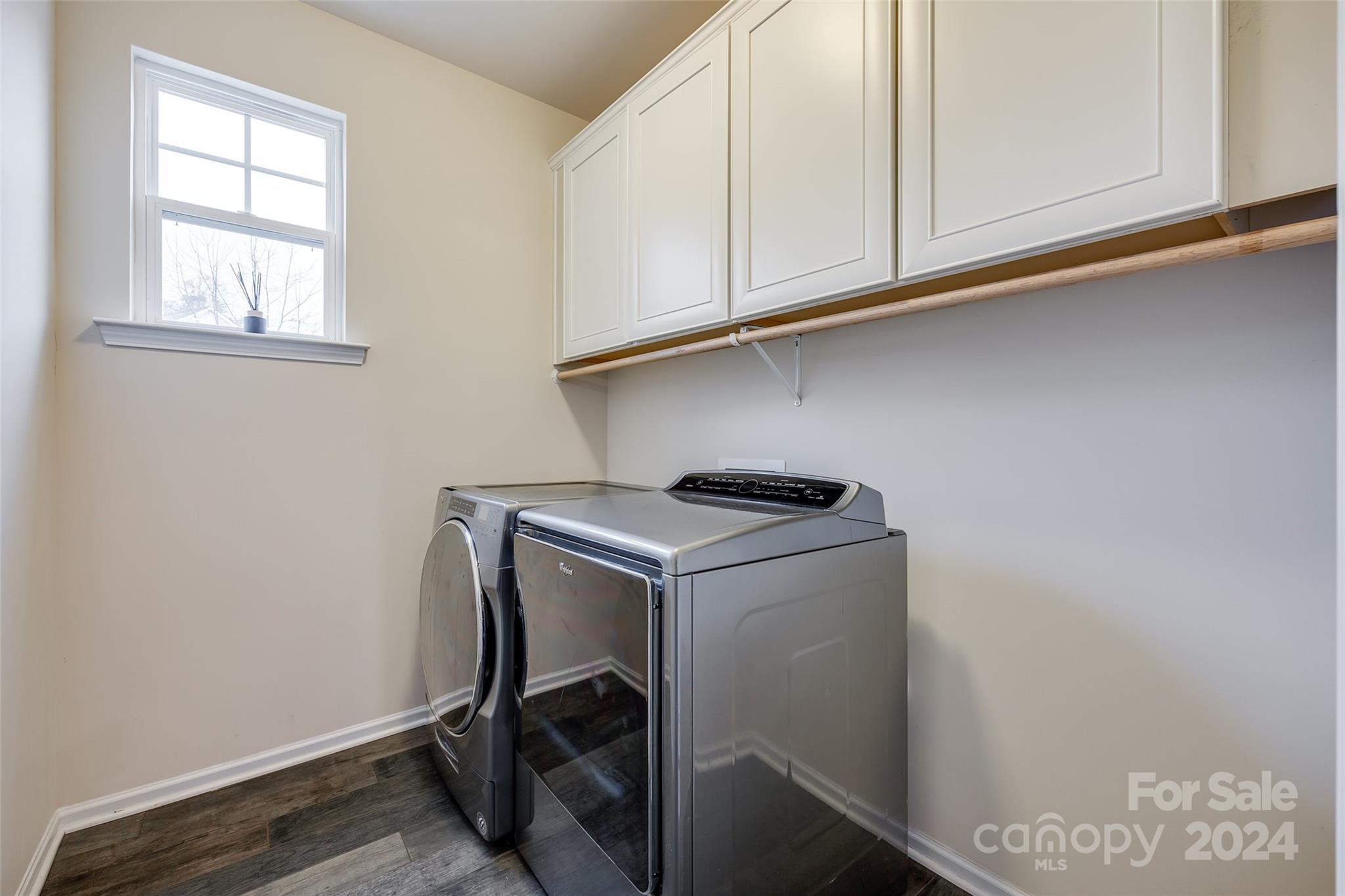 The Pinnacle at Handsmill - Residential