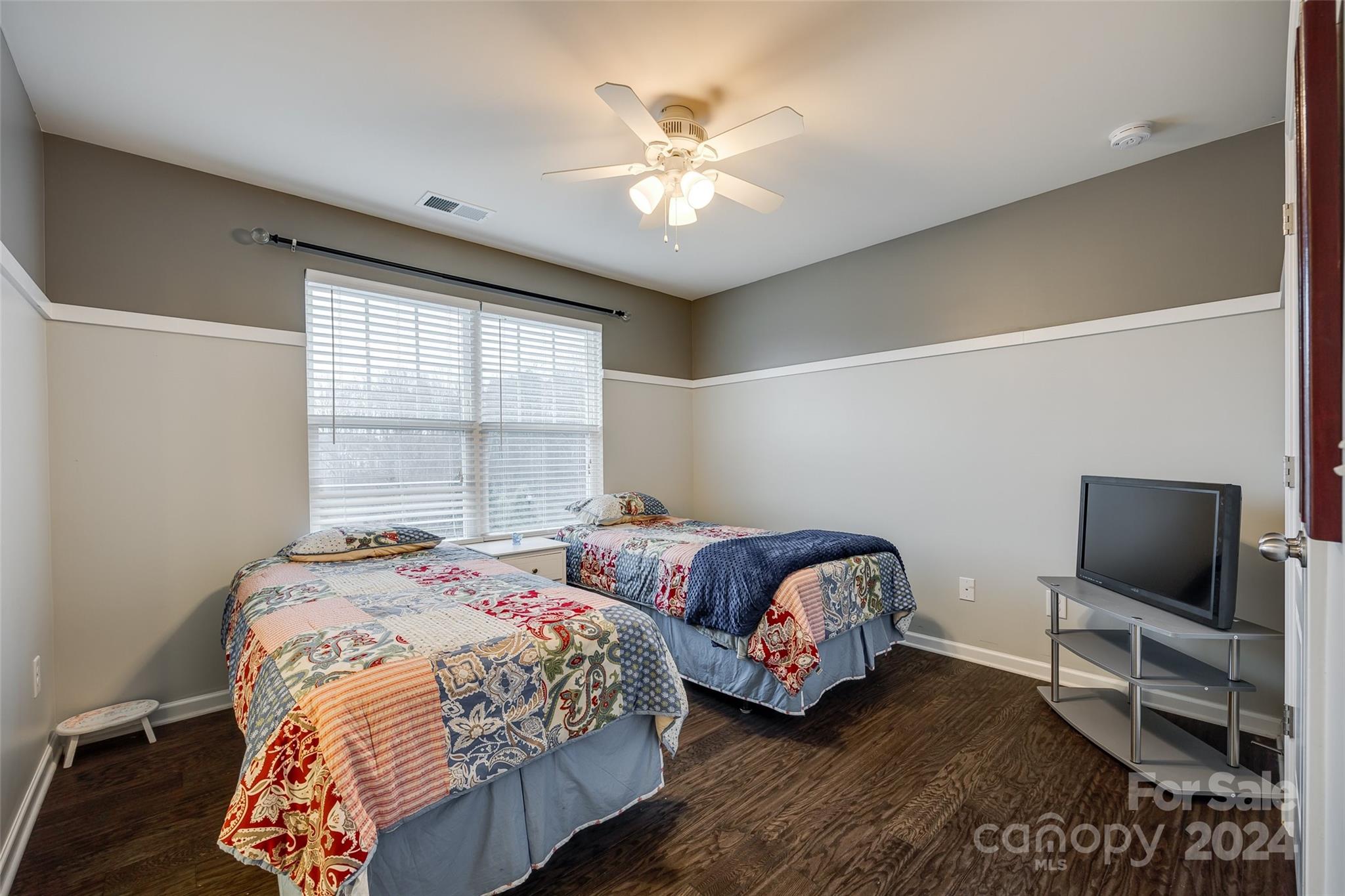 The Pinnacle at Handsmill - Residential