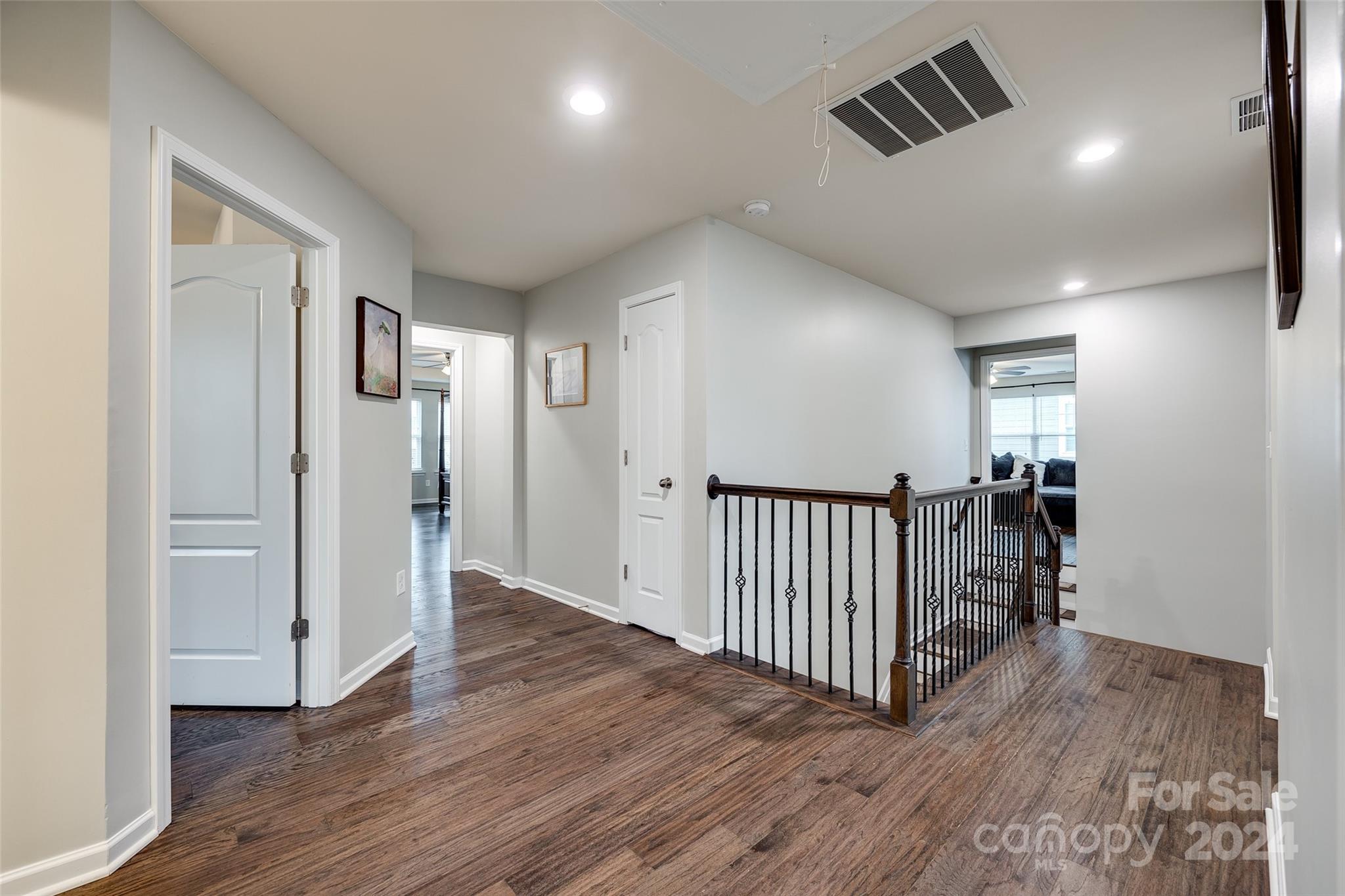 The Pinnacle at Handsmill - Residential