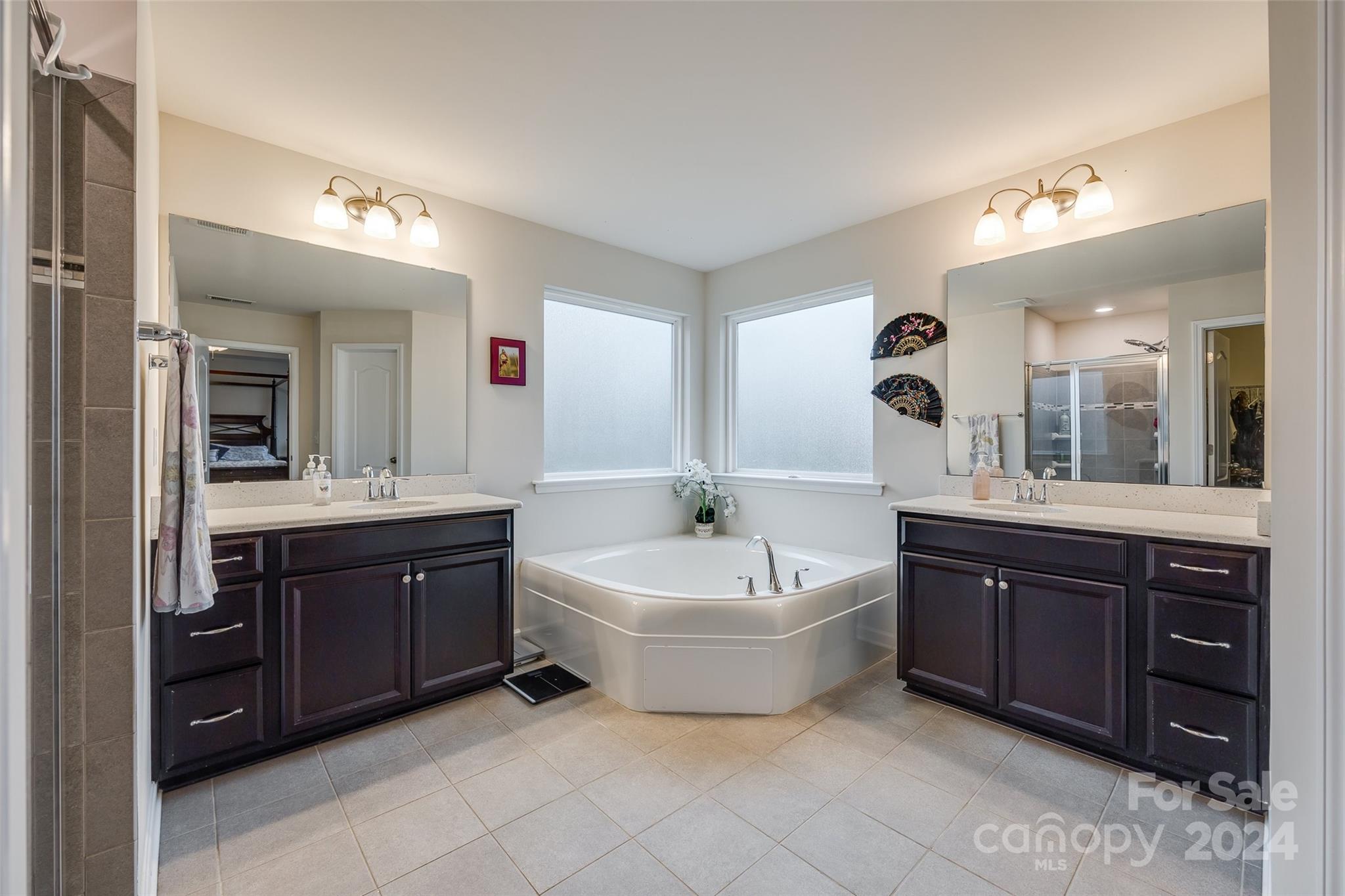 The Pinnacle at Handsmill - Residential