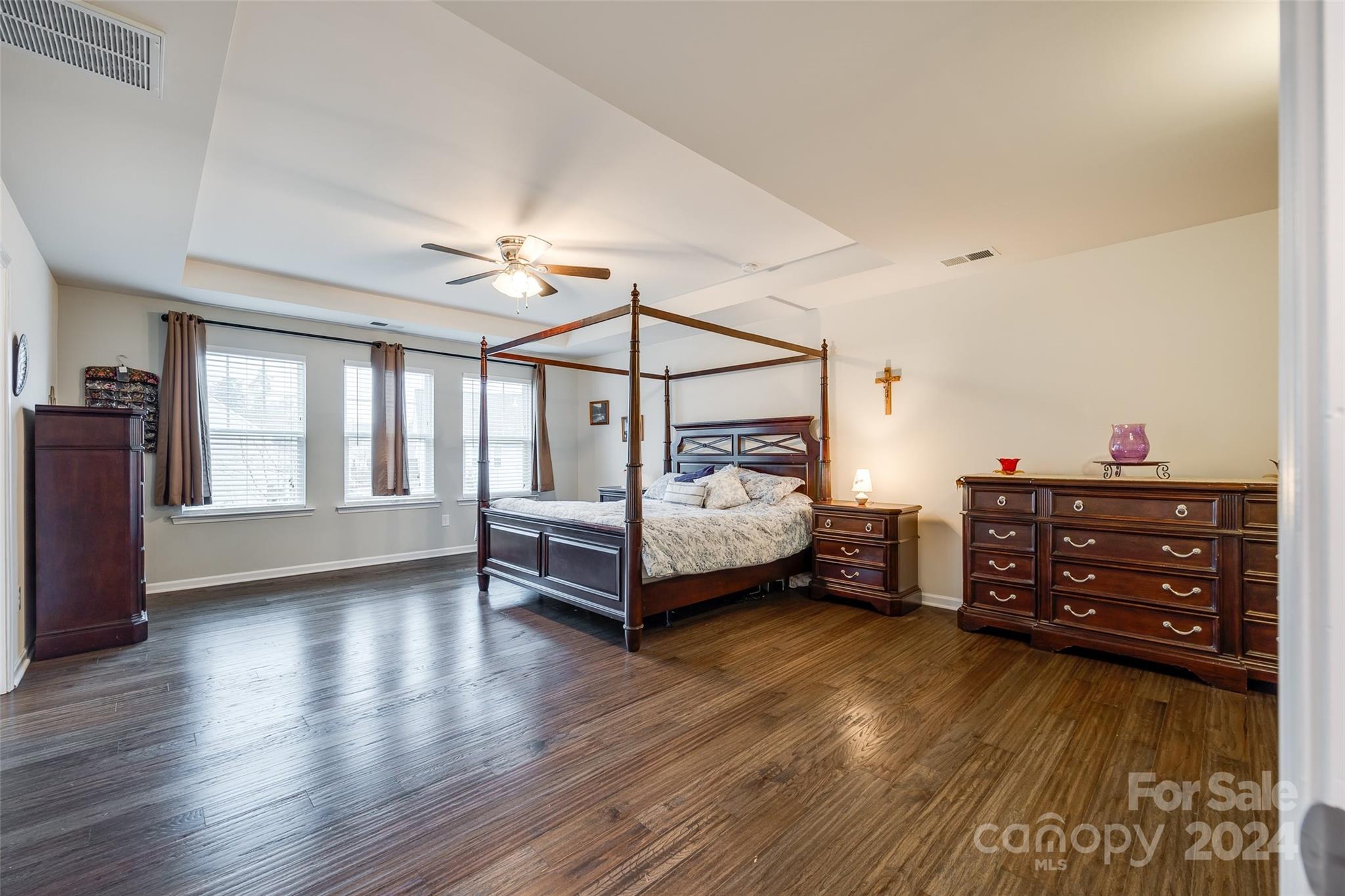 The Pinnacle at Handsmill - Residential