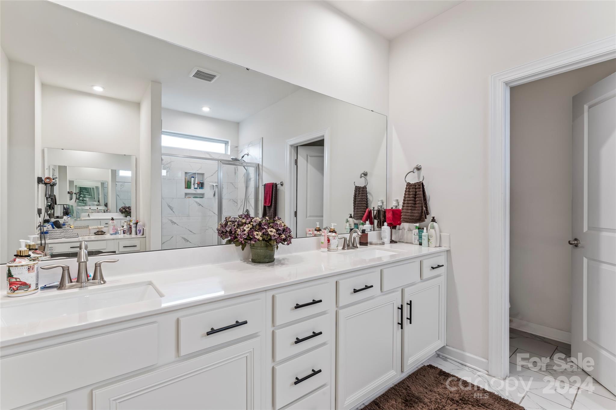 Haywyck Meadows - Residential