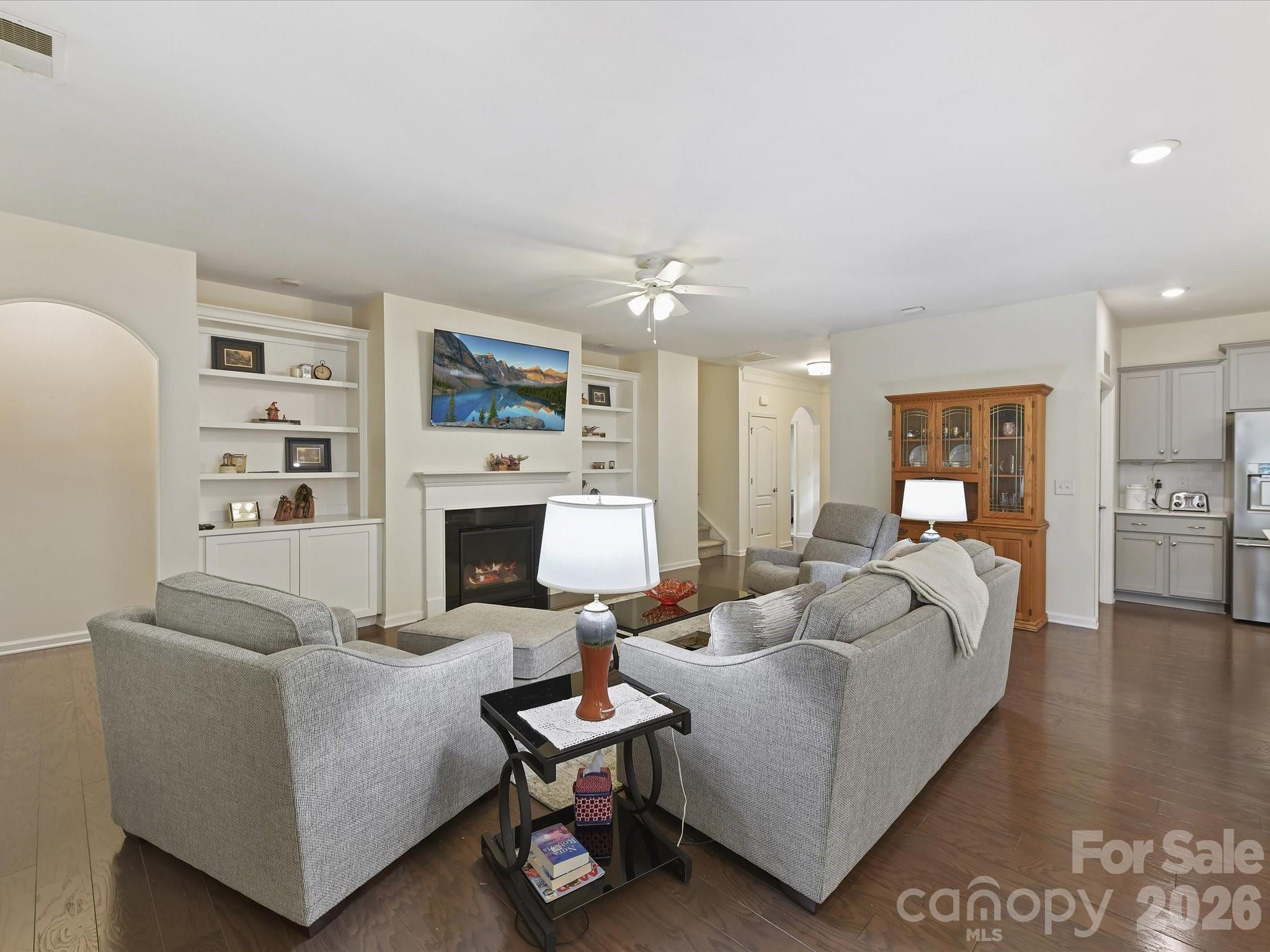 Tree Tops - Residential