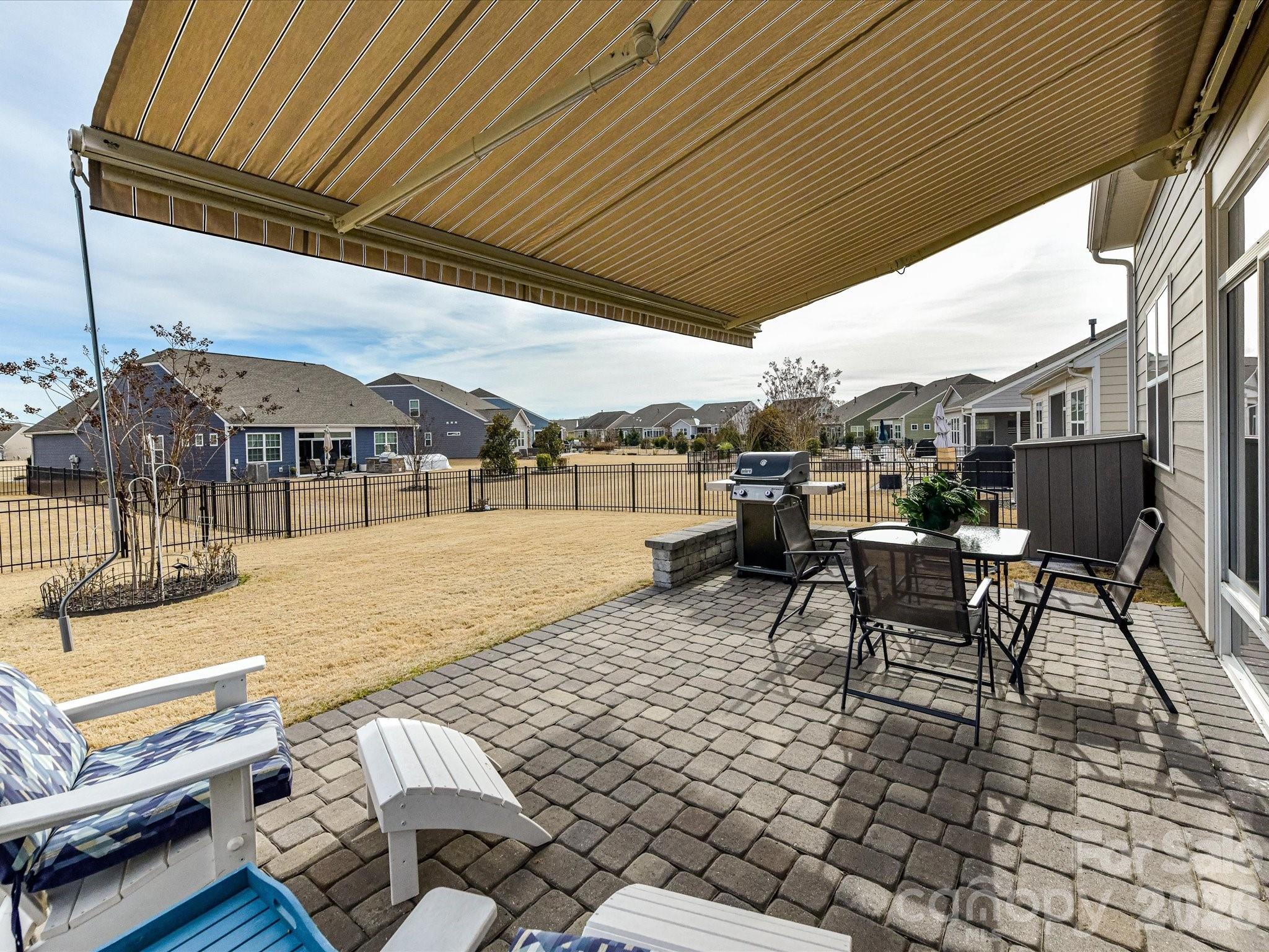 Tree Tops - Residential