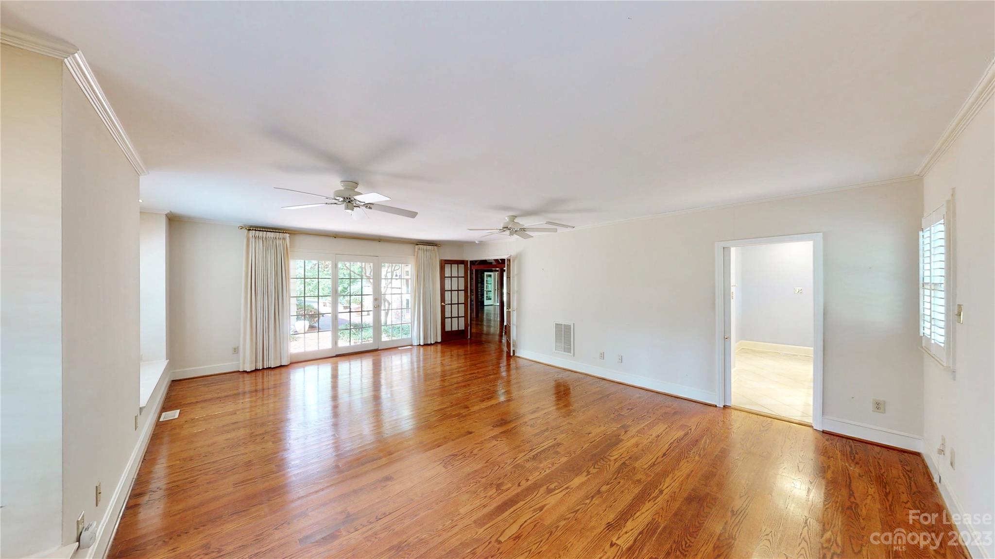 Carmel Country Club - Residential Lease