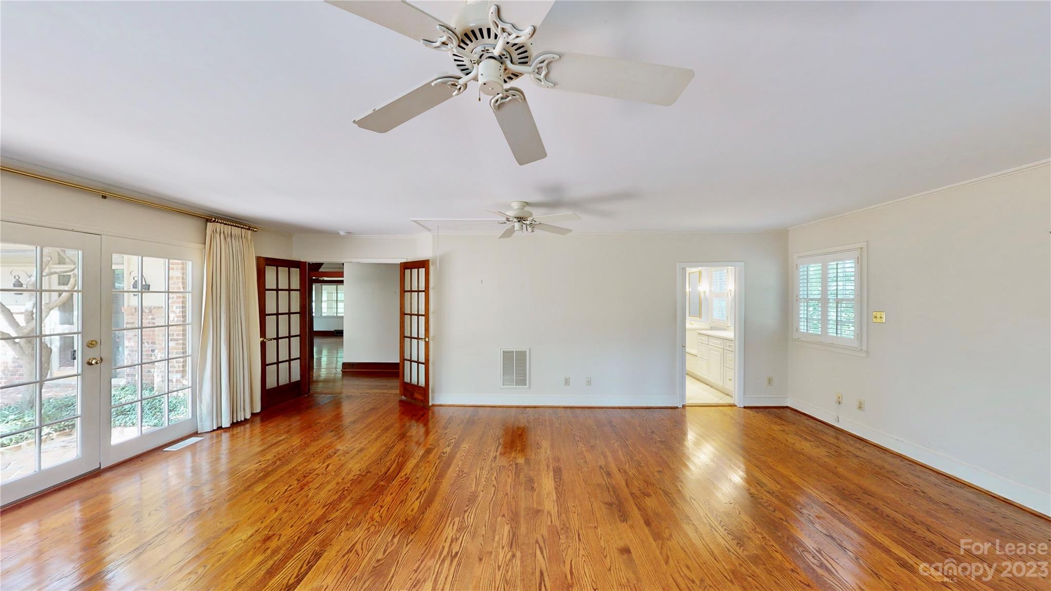 Carmel Country Club - Residential Lease