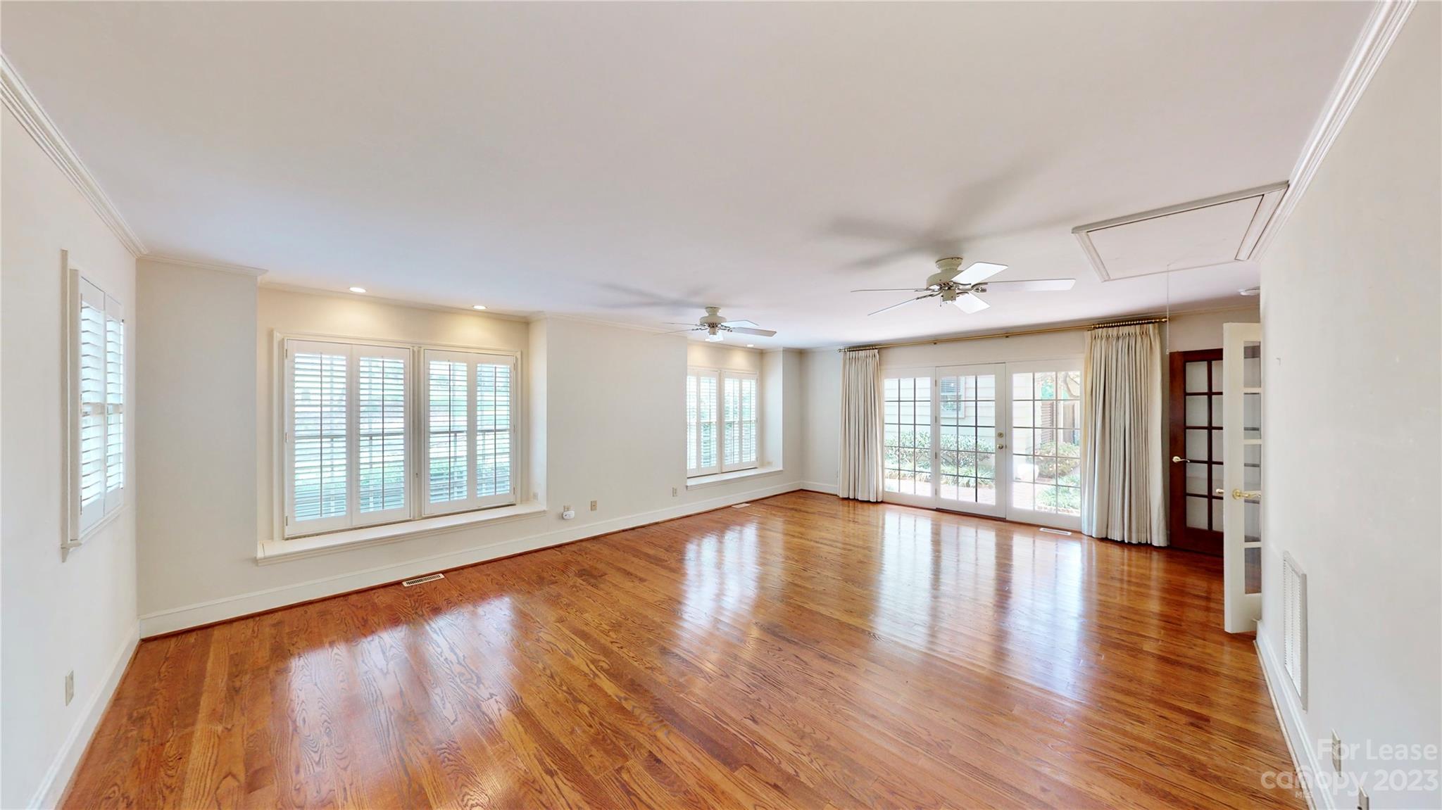 Carmel Country Club - Residential Lease